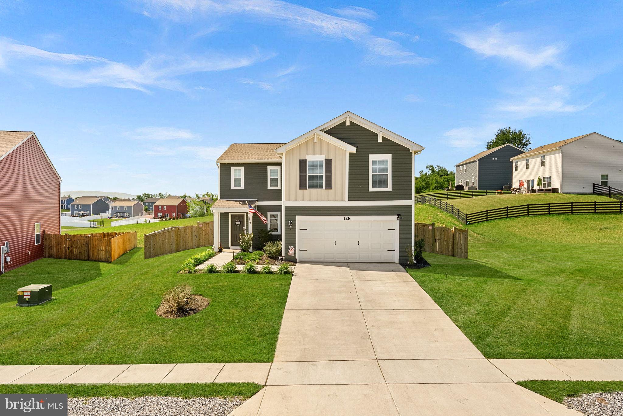 128 CENTERGATE DRIVE