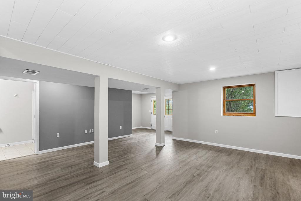 403 WINDY VALLEY LANE