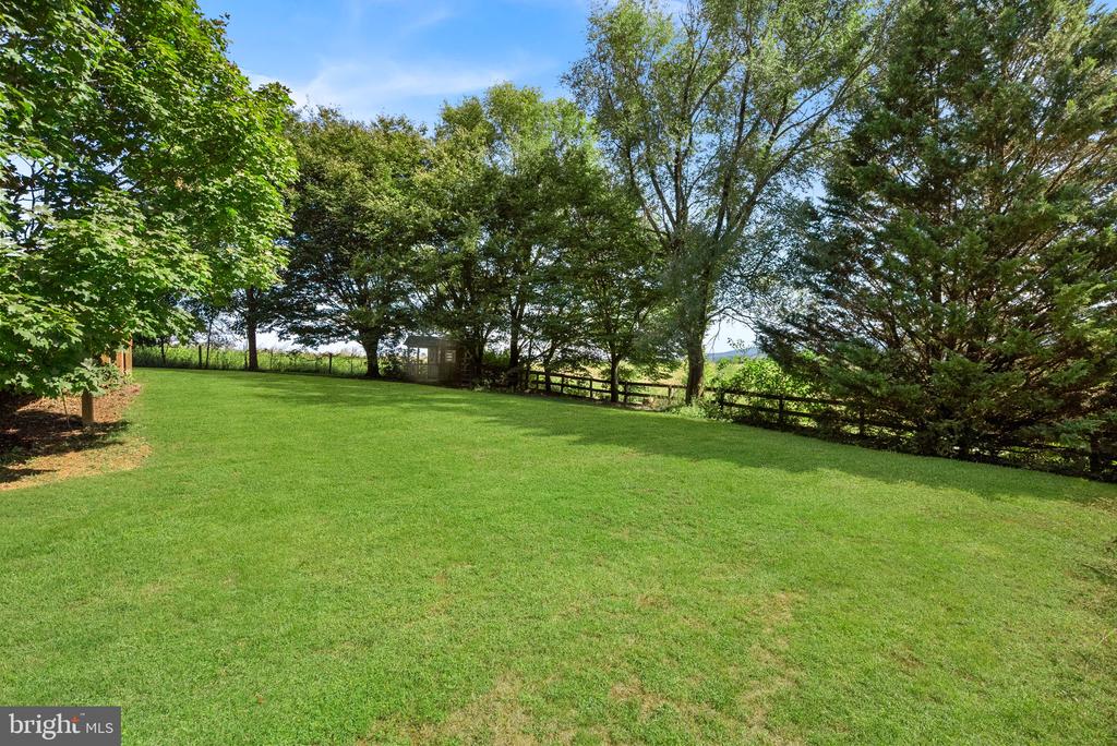 403 WINDY VALLEY LANE
