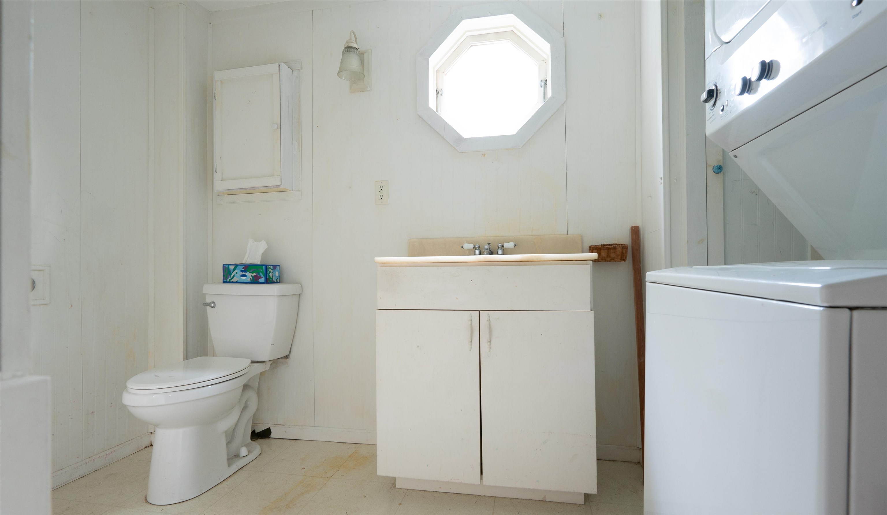 405 Washington Pond Road