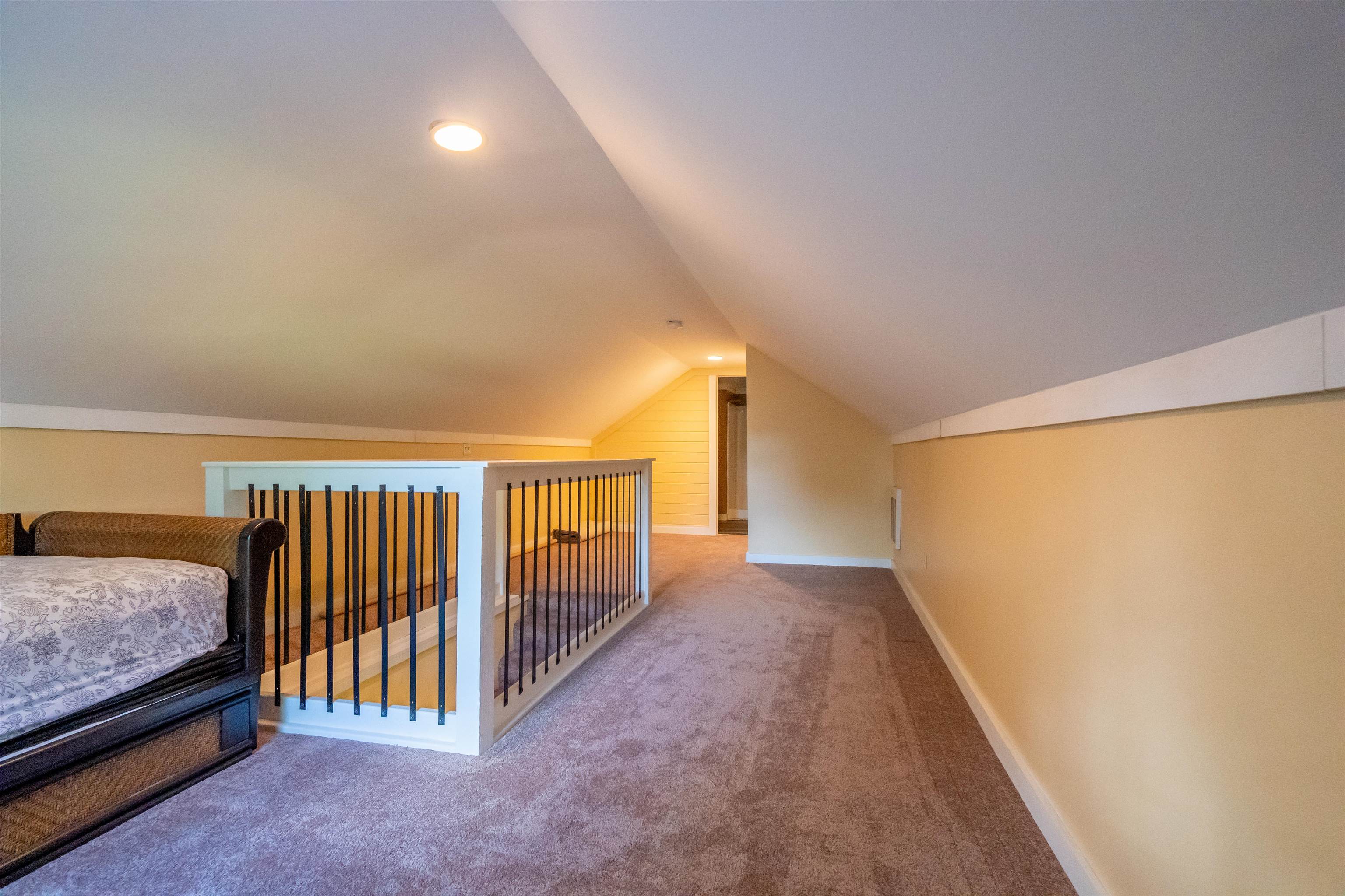 9 Indian Acres Drive