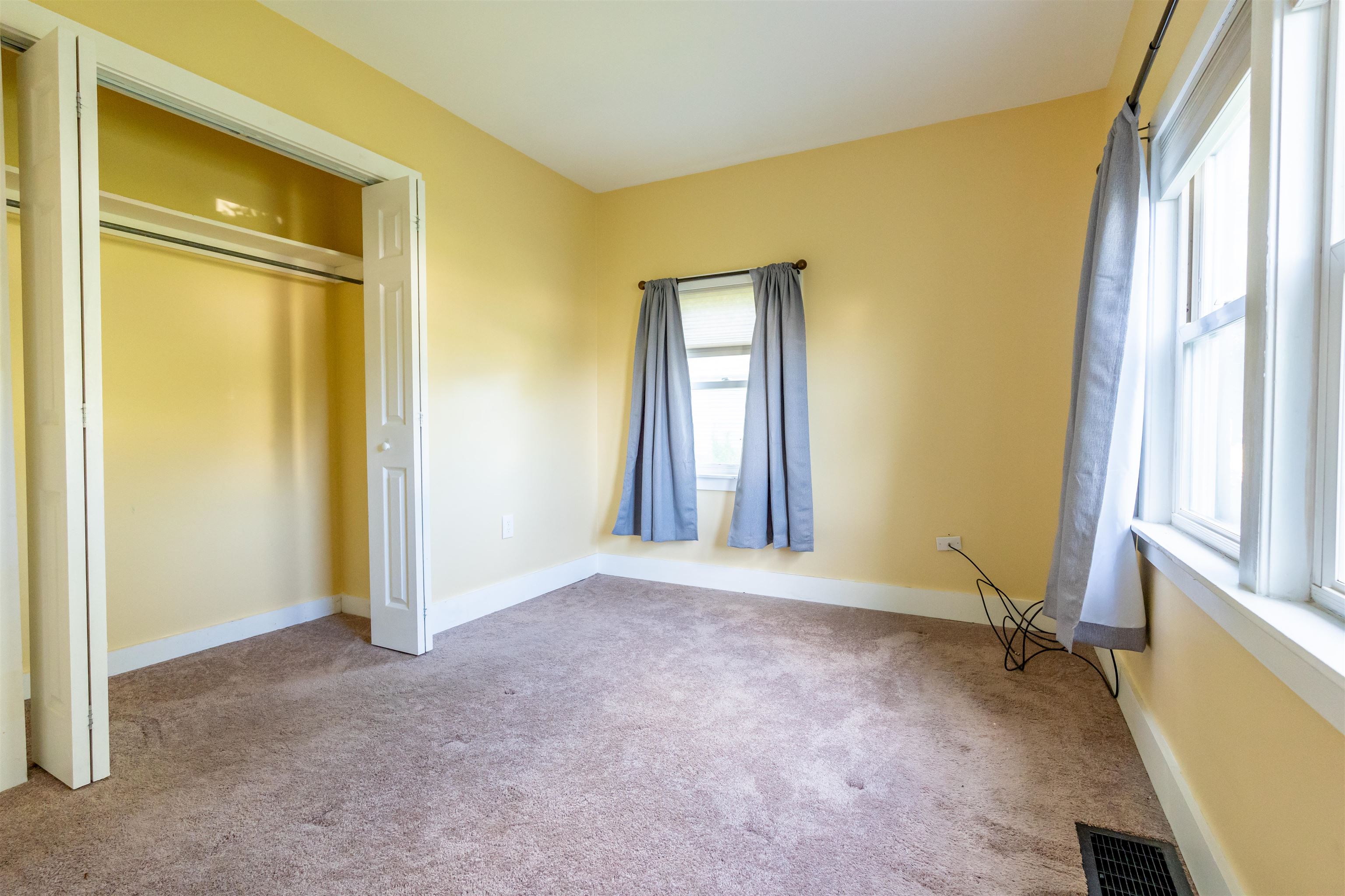 9 Indian Acres Drive