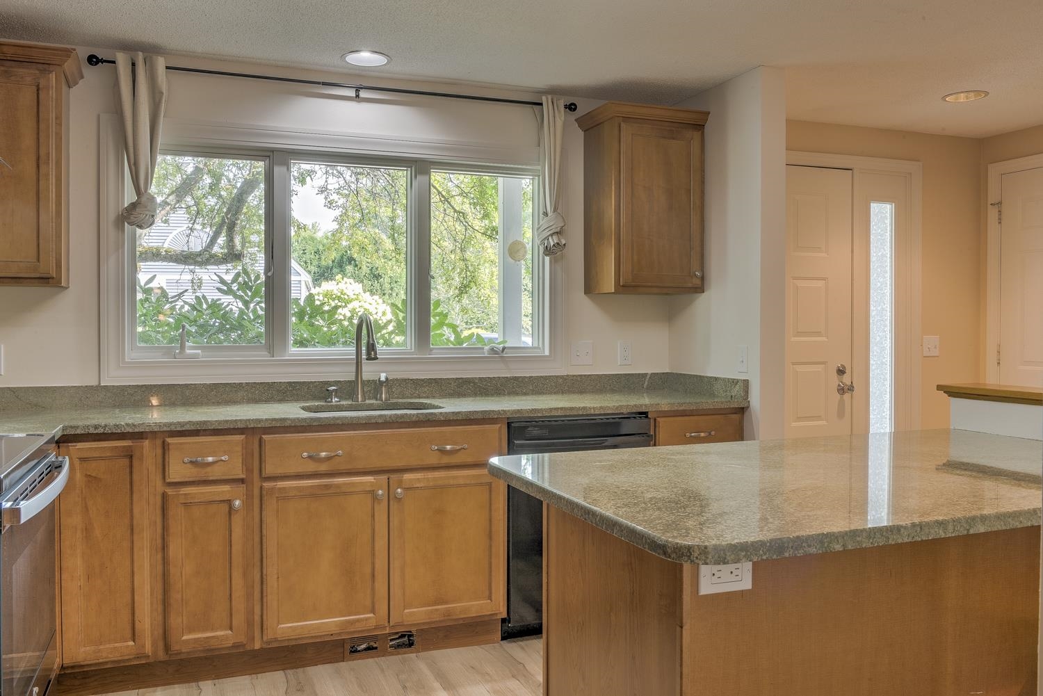 17 Skyview Circle Unit: 17