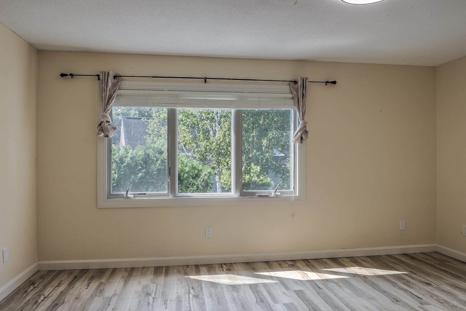 17 Skyview Circle Unit: 17