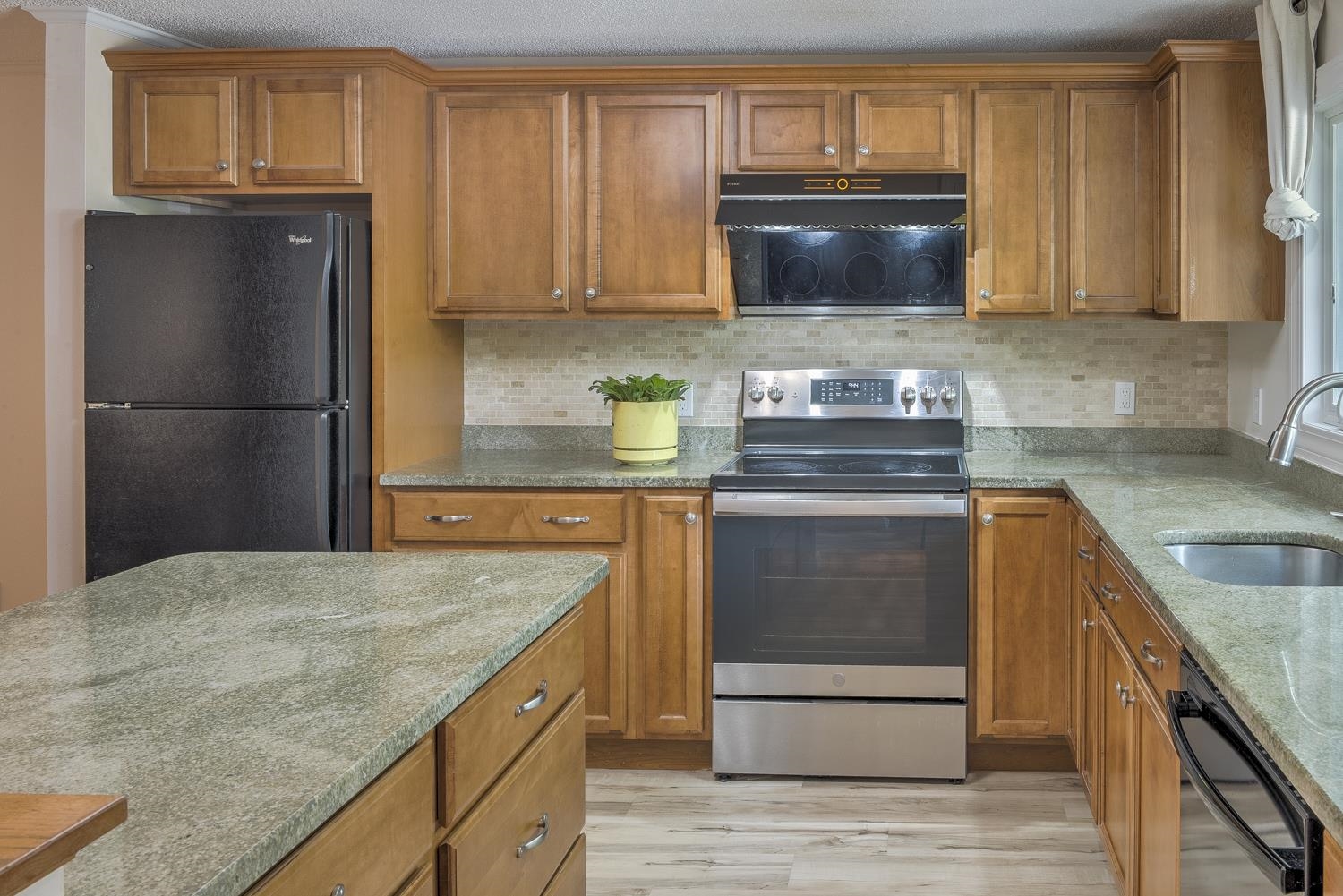 17 Skyview Circle Unit: 17