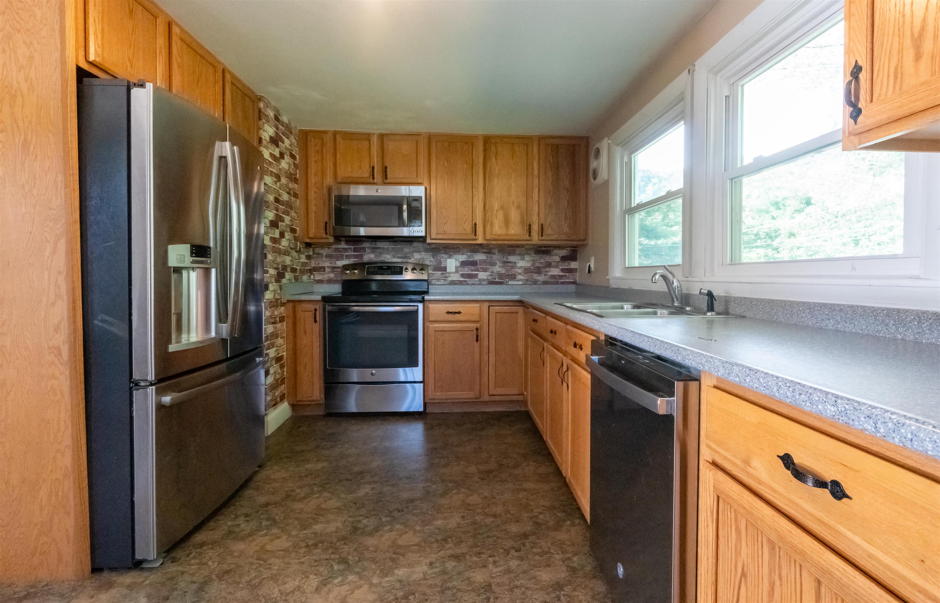 55 Old Brattleboro Road