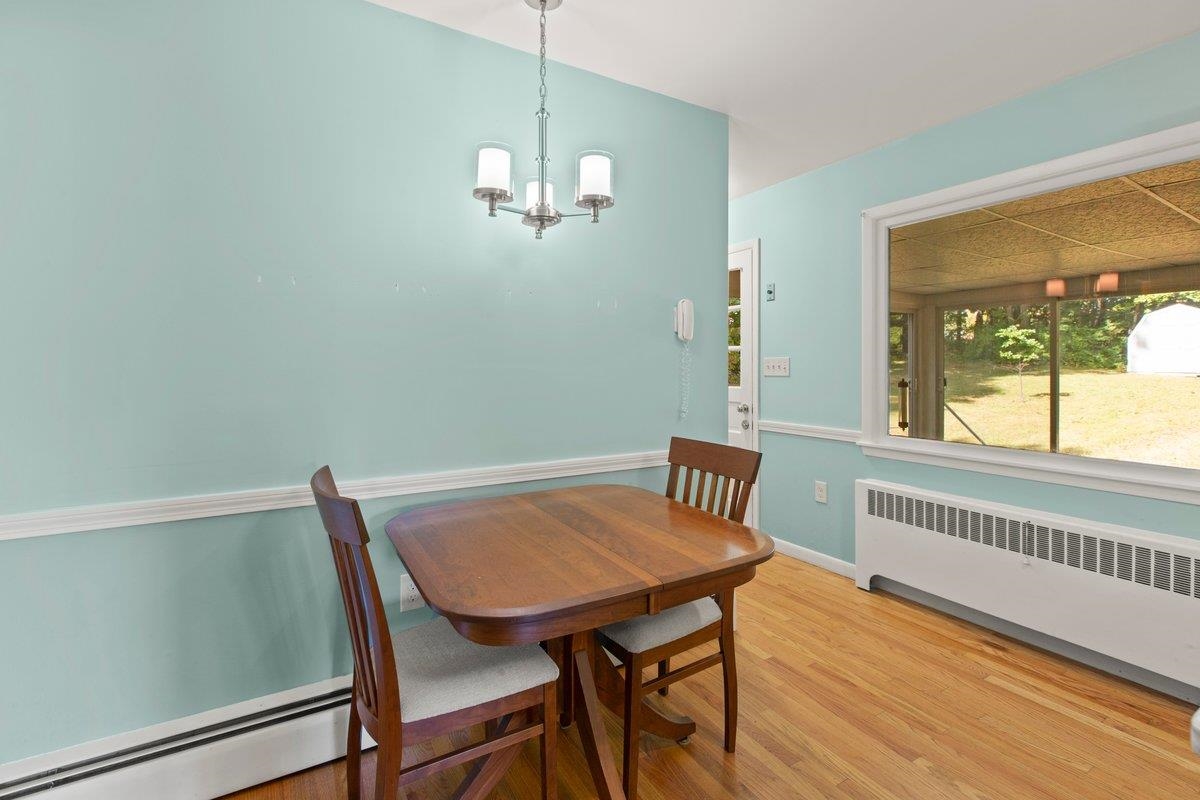 320 Crescent Boulevard