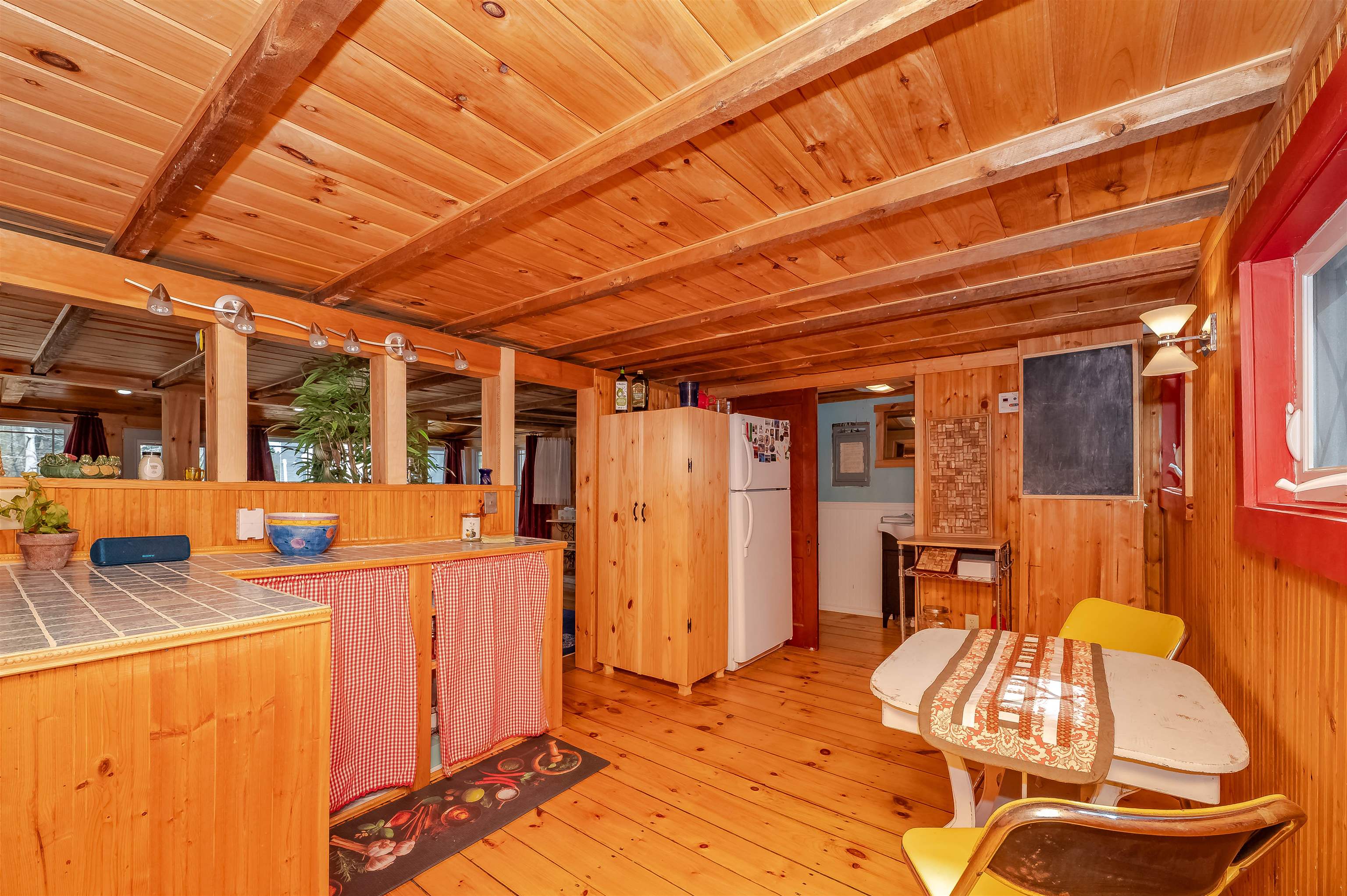 132 Chestnut Pond Road