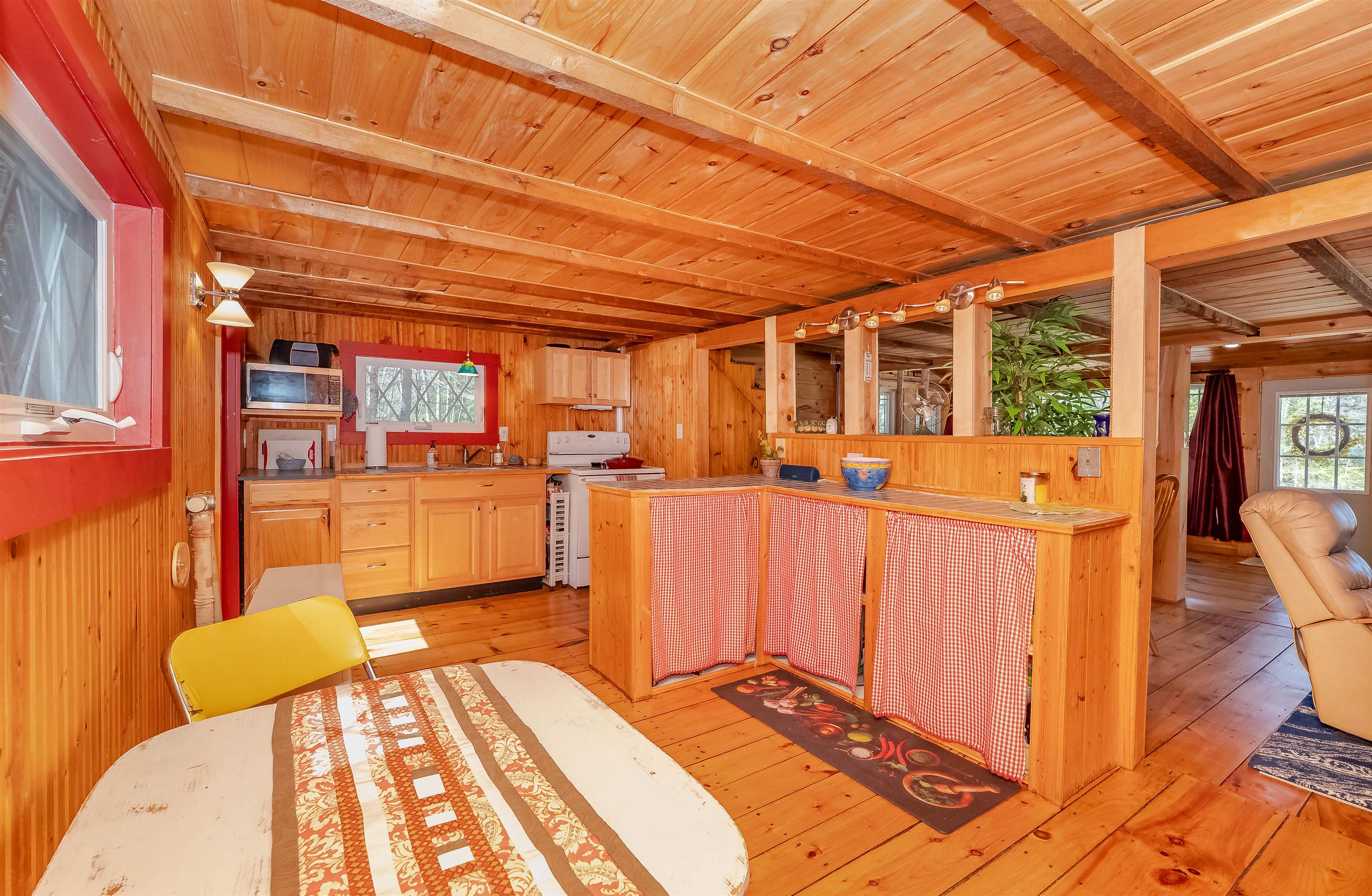 132 Chestnut Pond Road