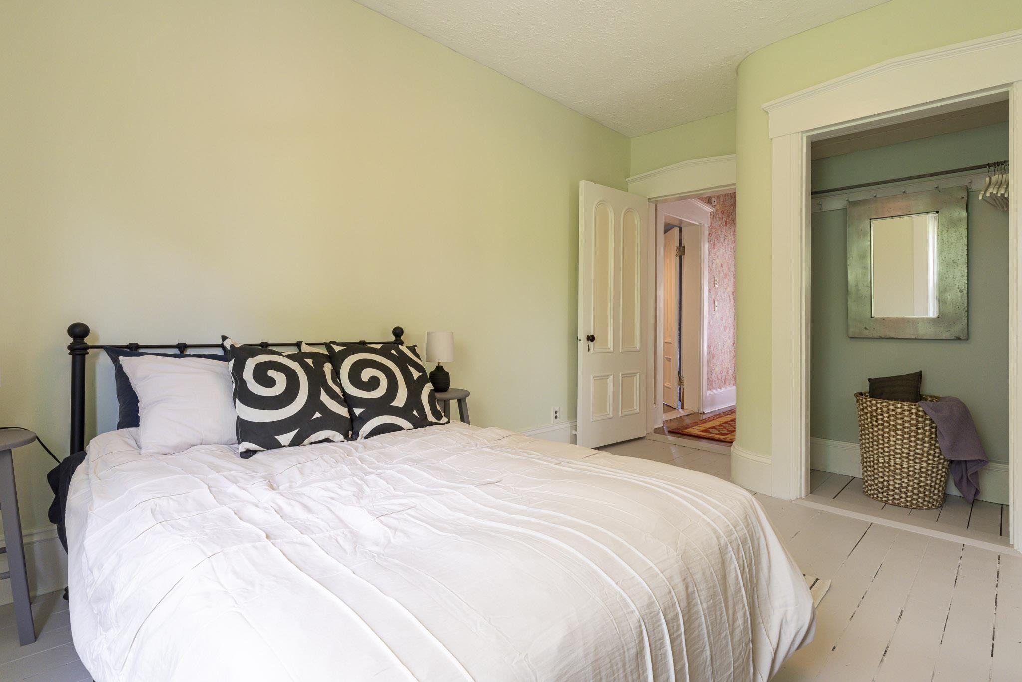 2 Streeter Hill Road