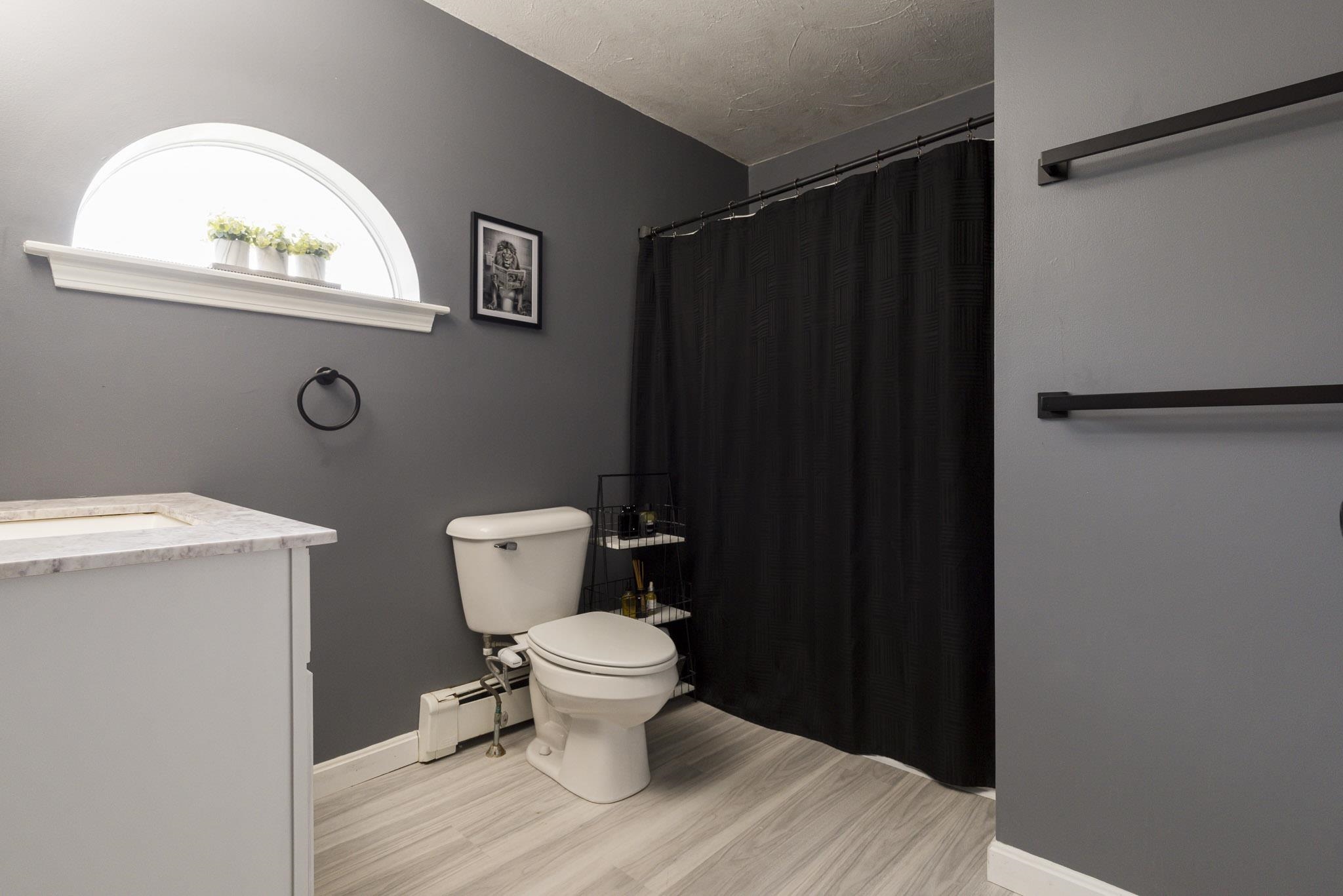 48 Cromwell Drive Unit: 10