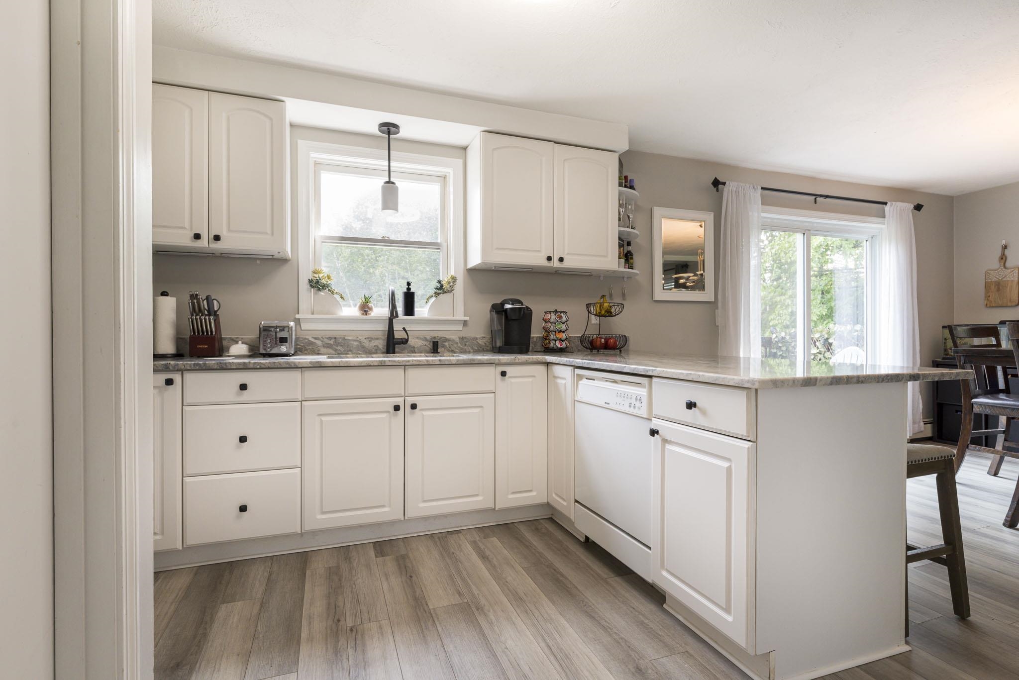 48 Cromwell Drive Unit: 10