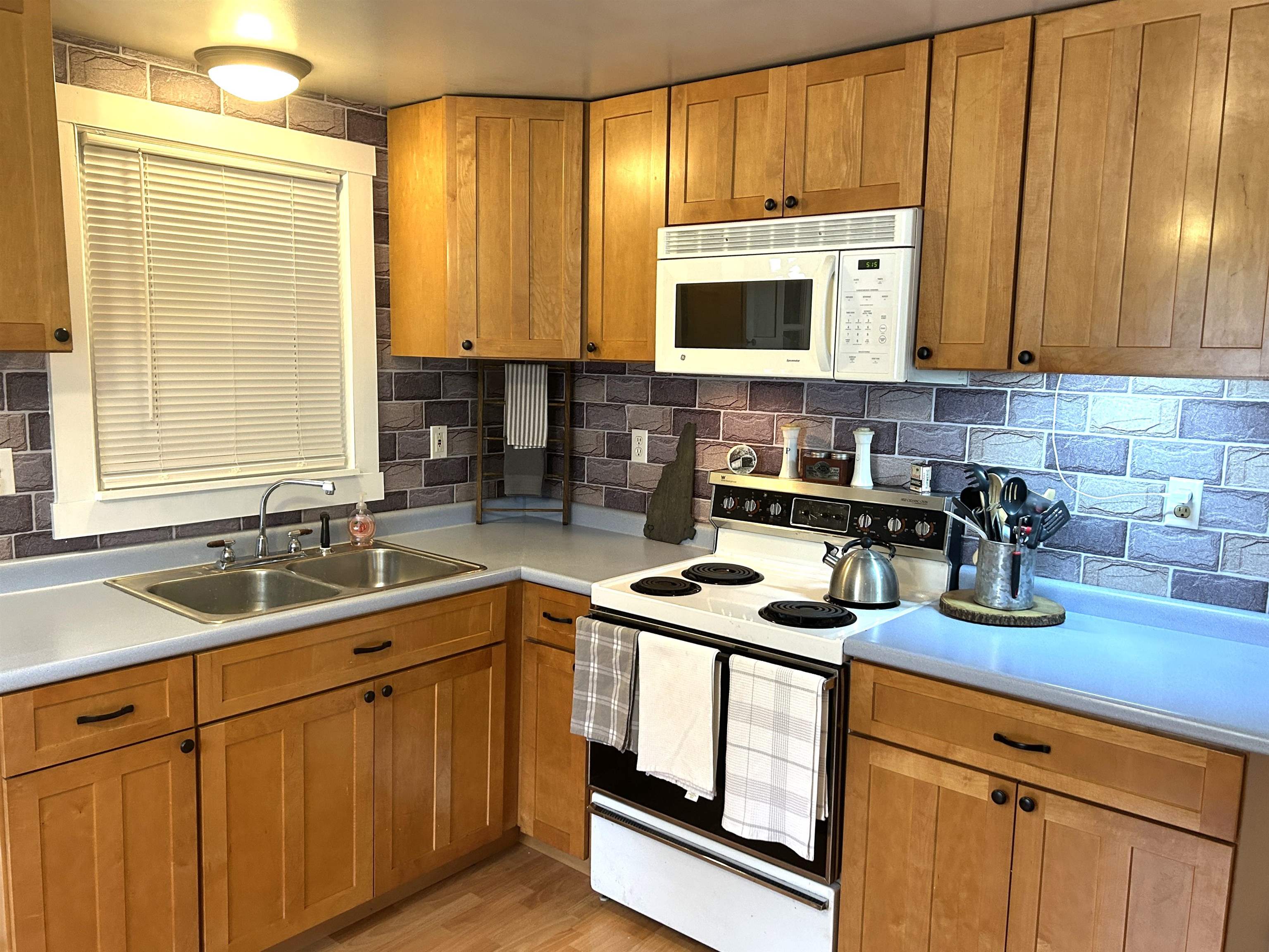 56 Melvin Bridge Road