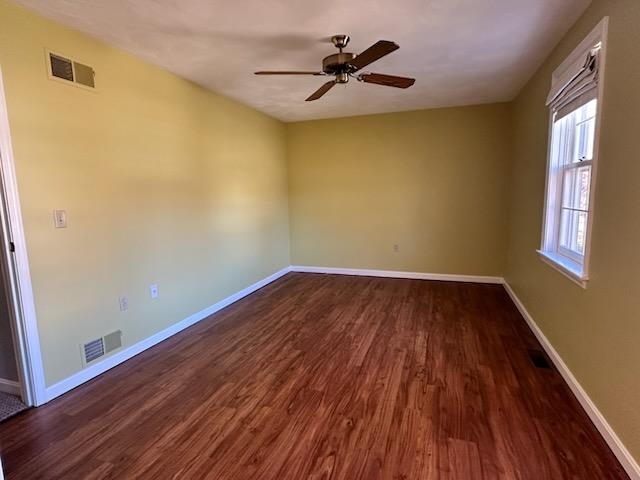 18 Colonial Square Unit: 18