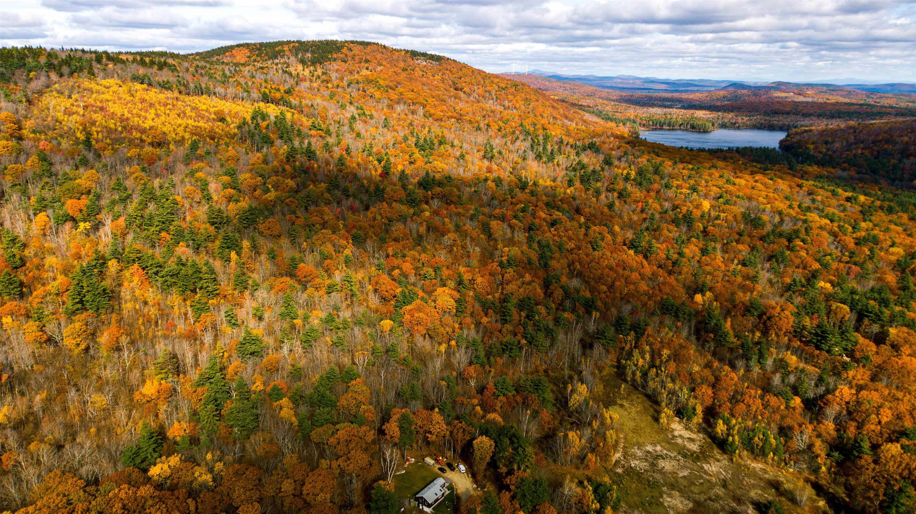 000 Willard Pond Road