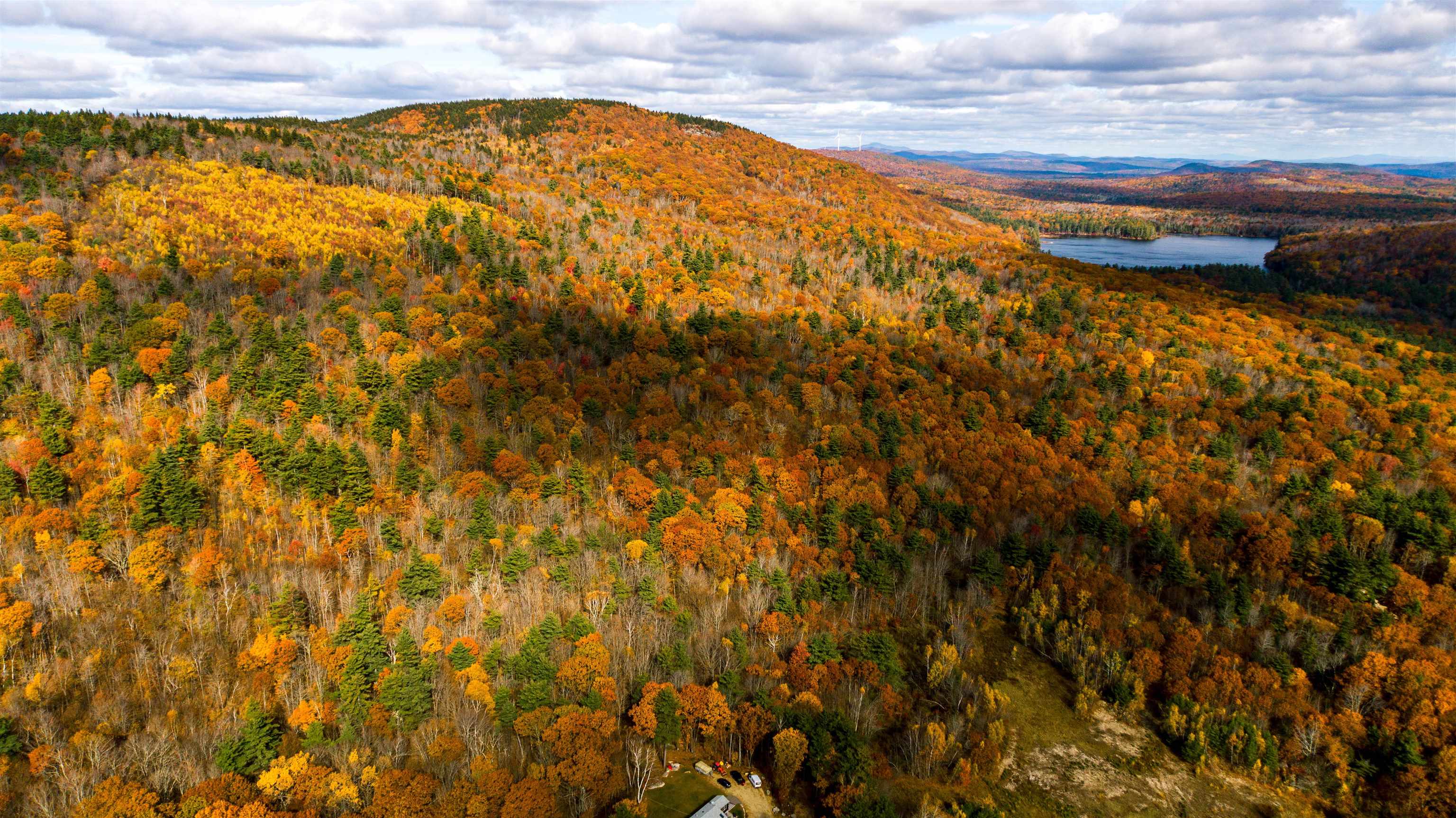 000 Willard Pond Road