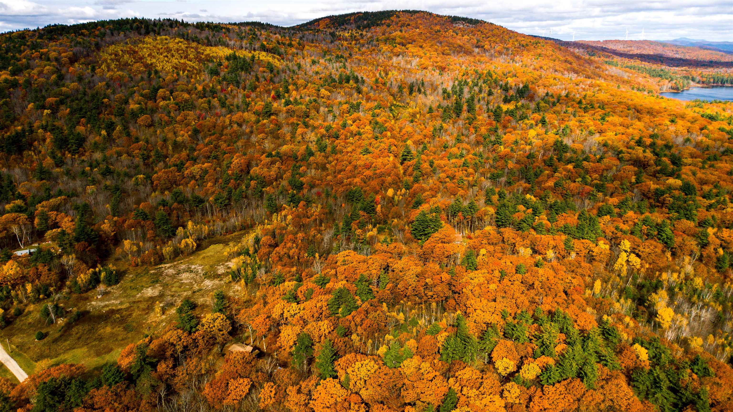 000 Willard Pond Road