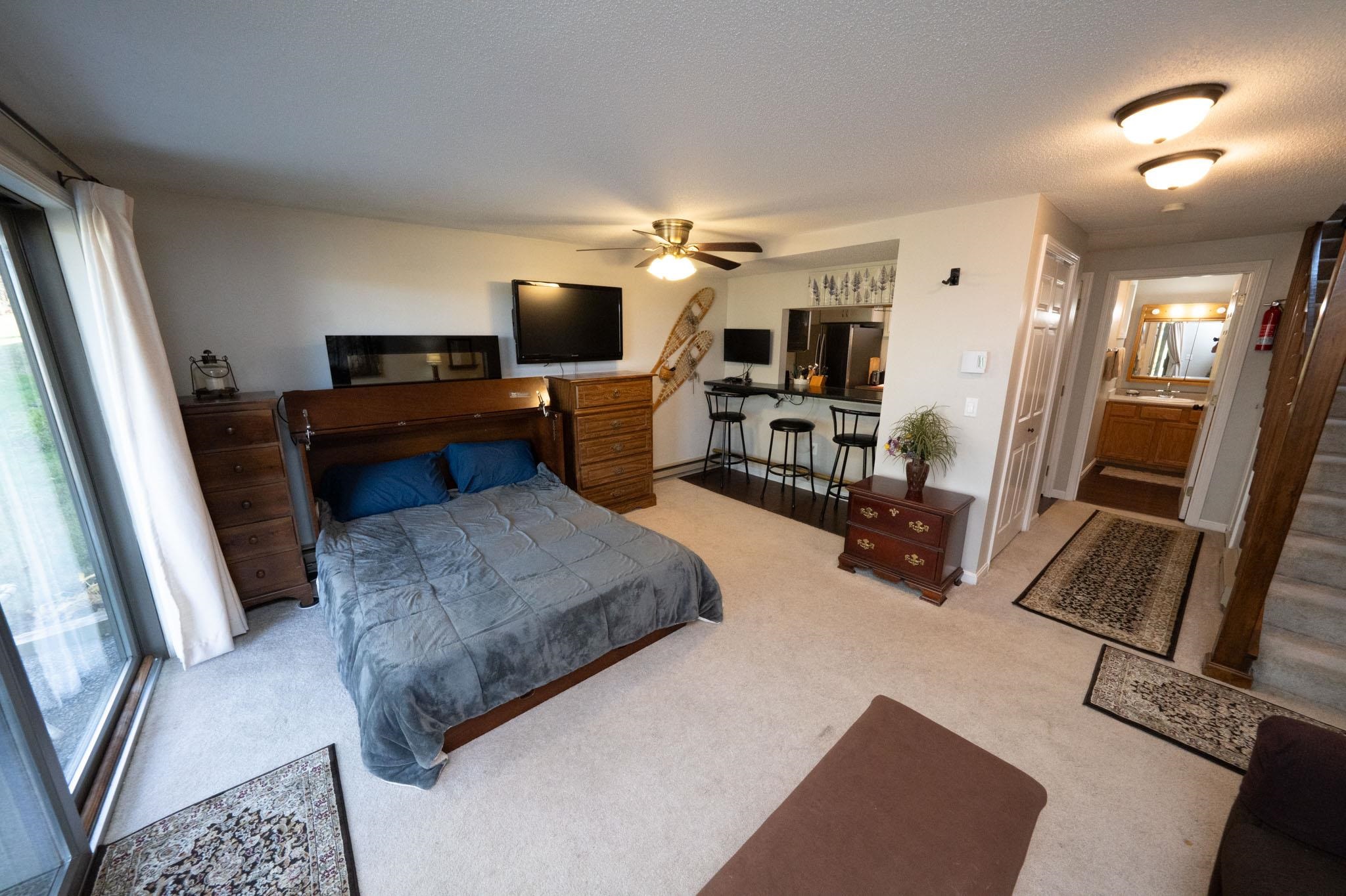 10 Onset Road Unit: 22B