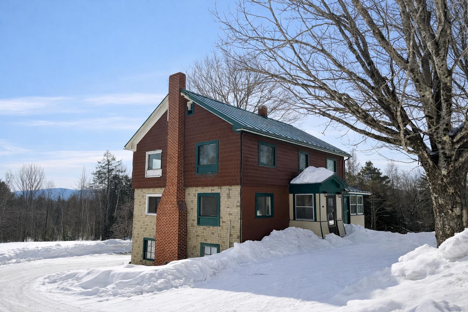752 Mountain Street