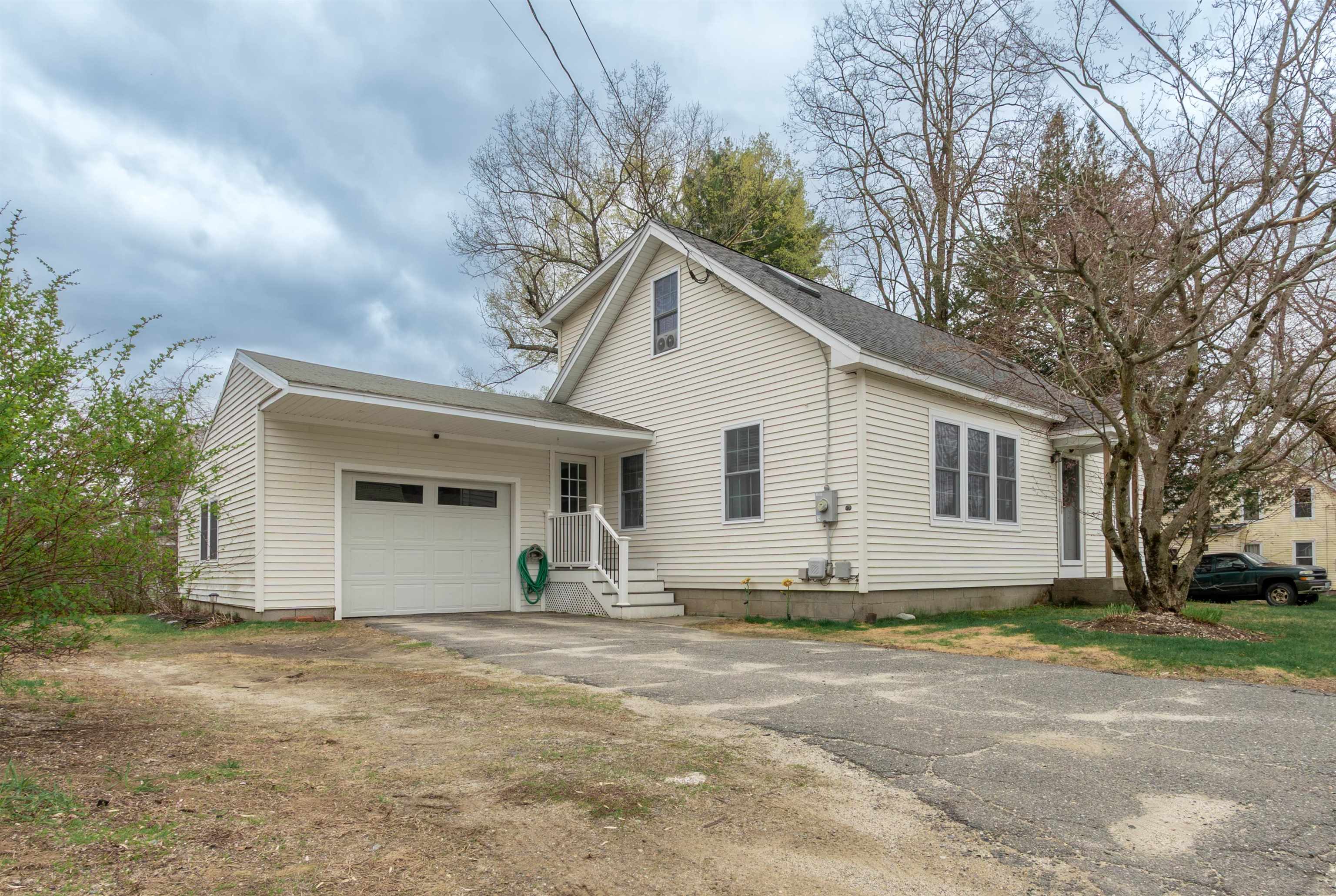 46 Pleasant Street