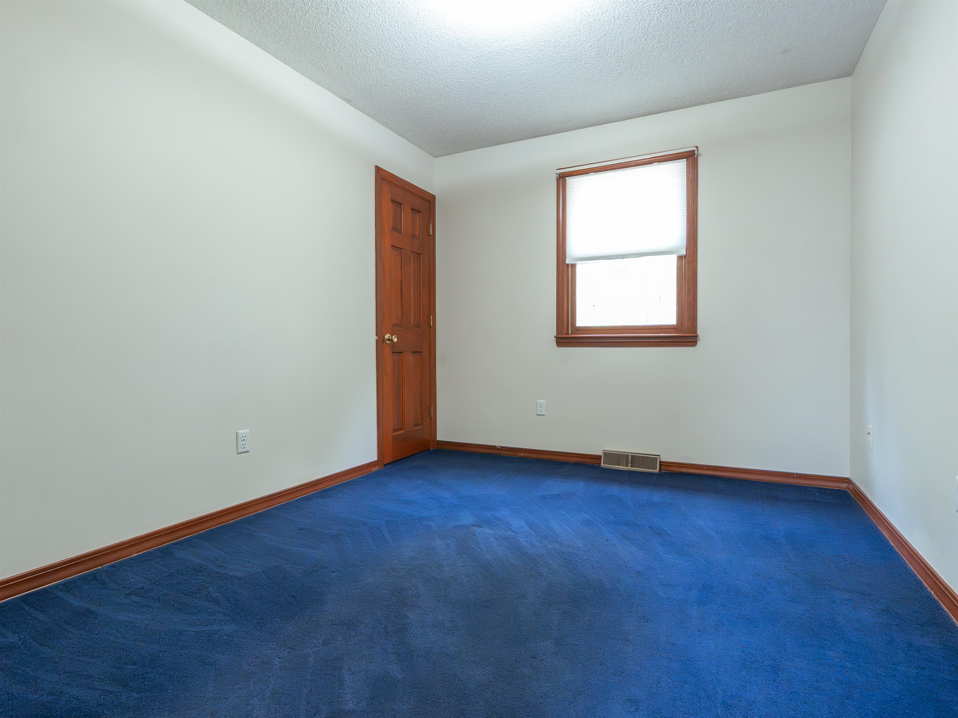 95 Plain Road