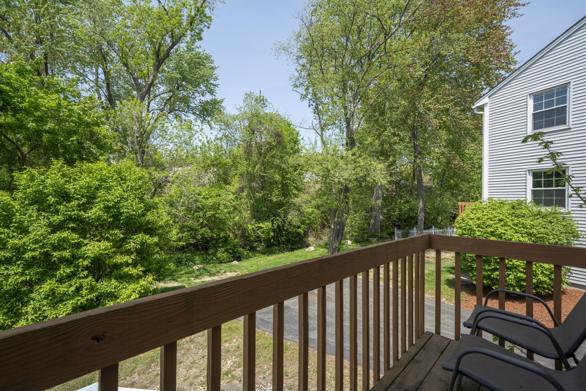 44 Brook Hollow Way