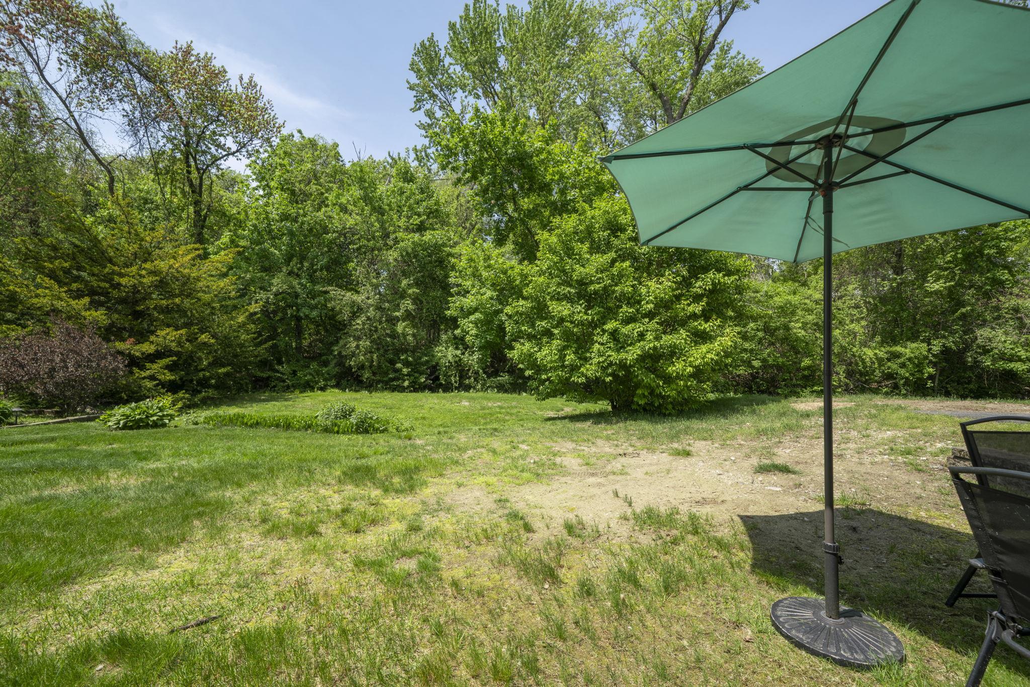 44 Brook Hollow Way
