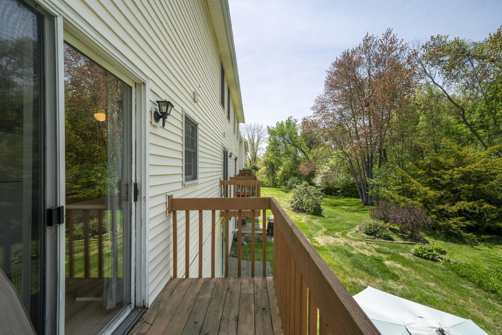 44 Brook Hollow Way