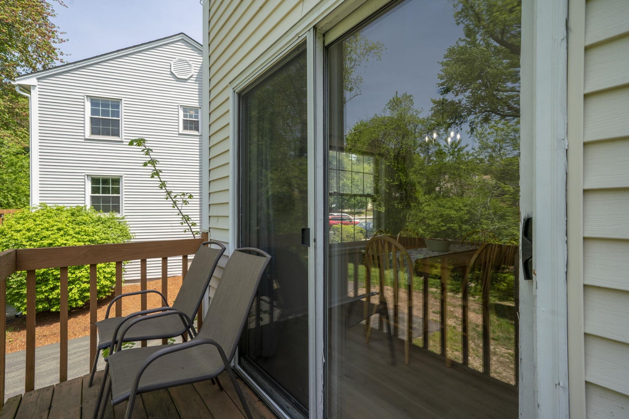 44 Brook Hollow Way