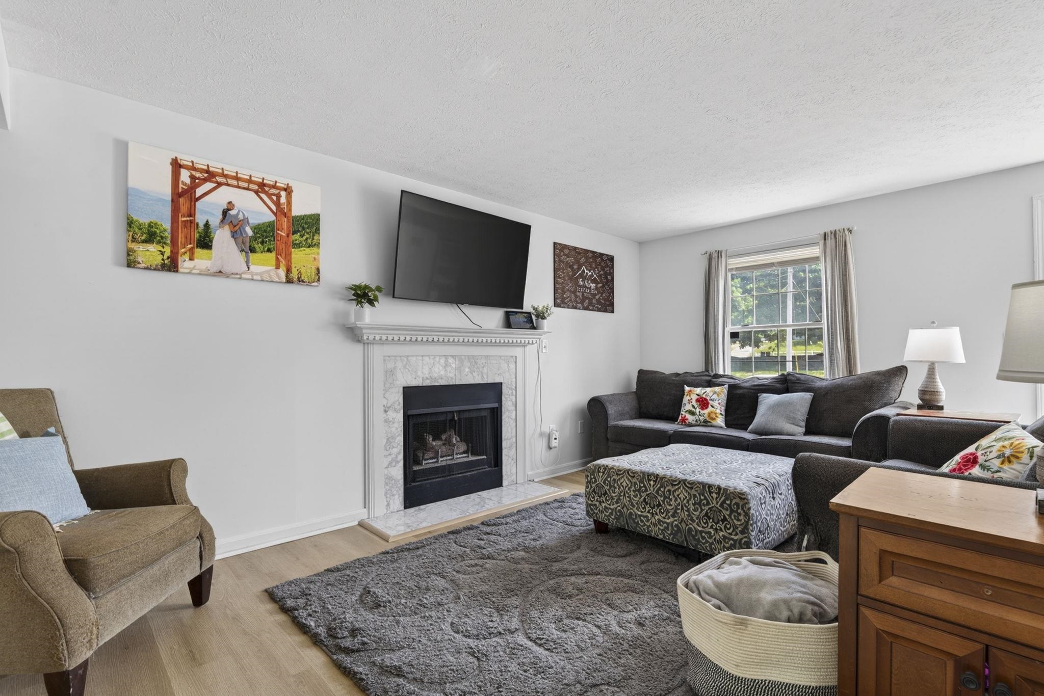44 Brook Hollow Way