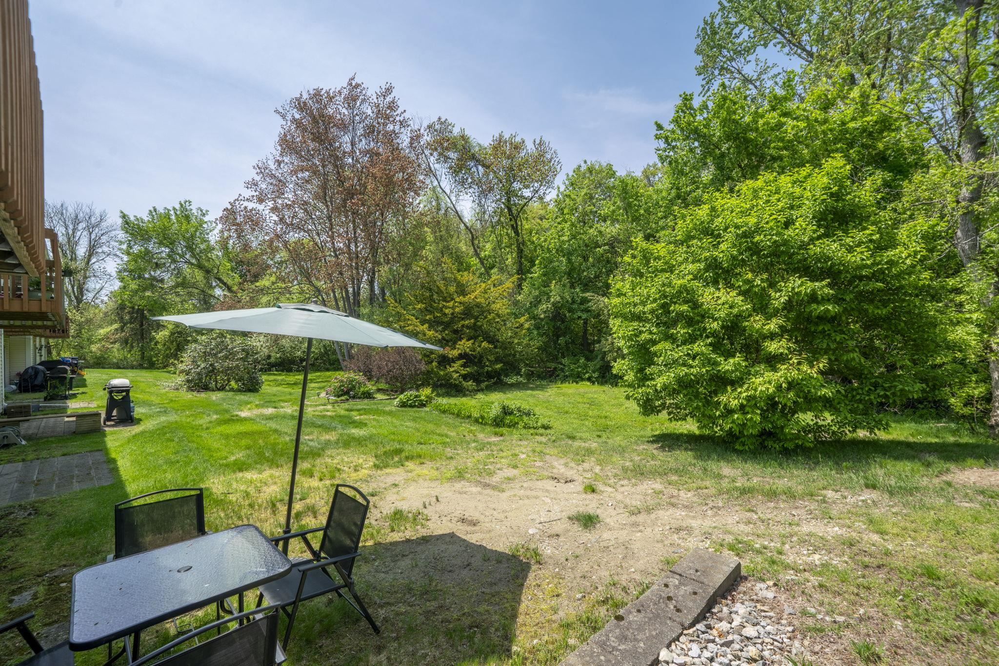 44 Brook Hollow Way