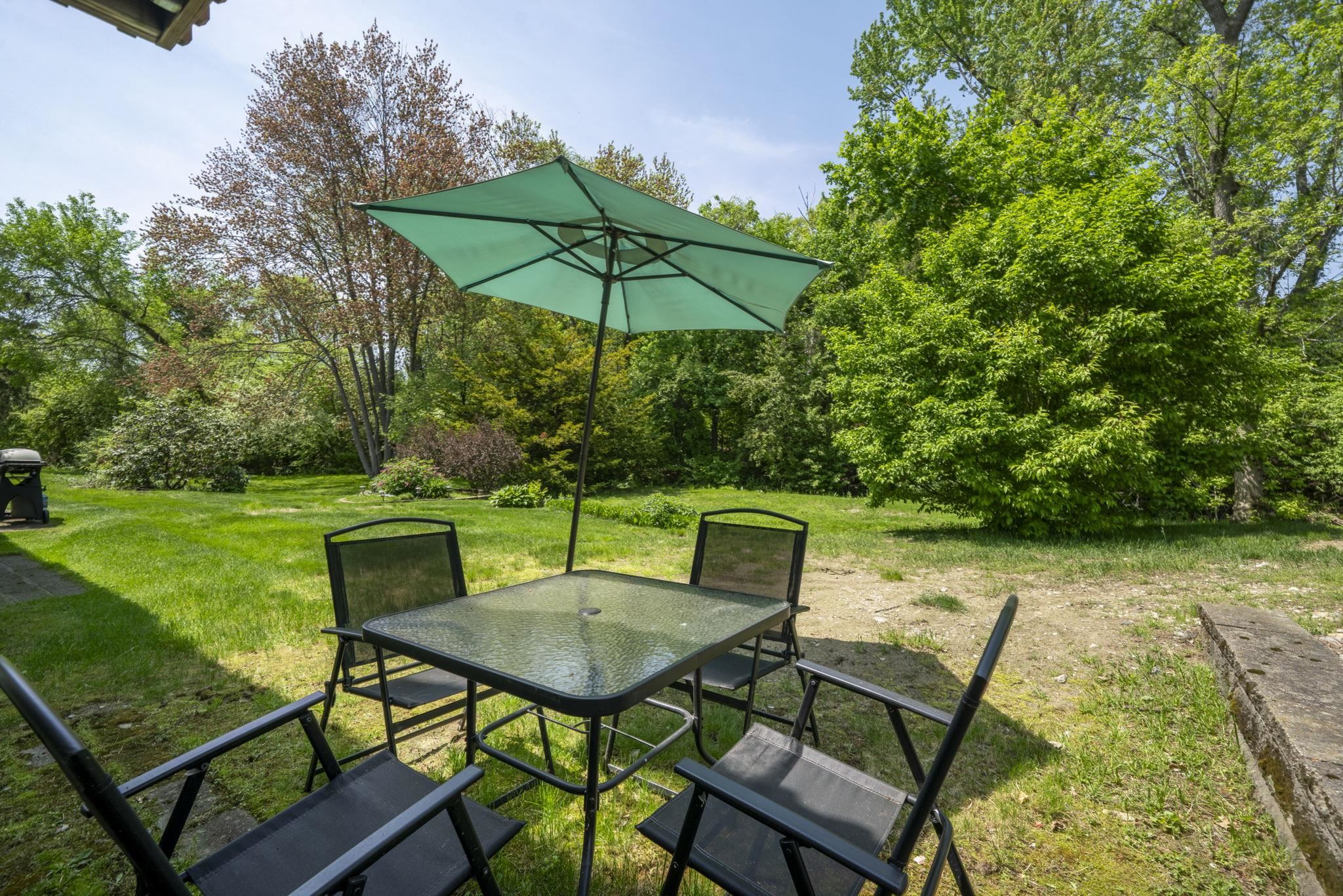 44 Brook Hollow Way