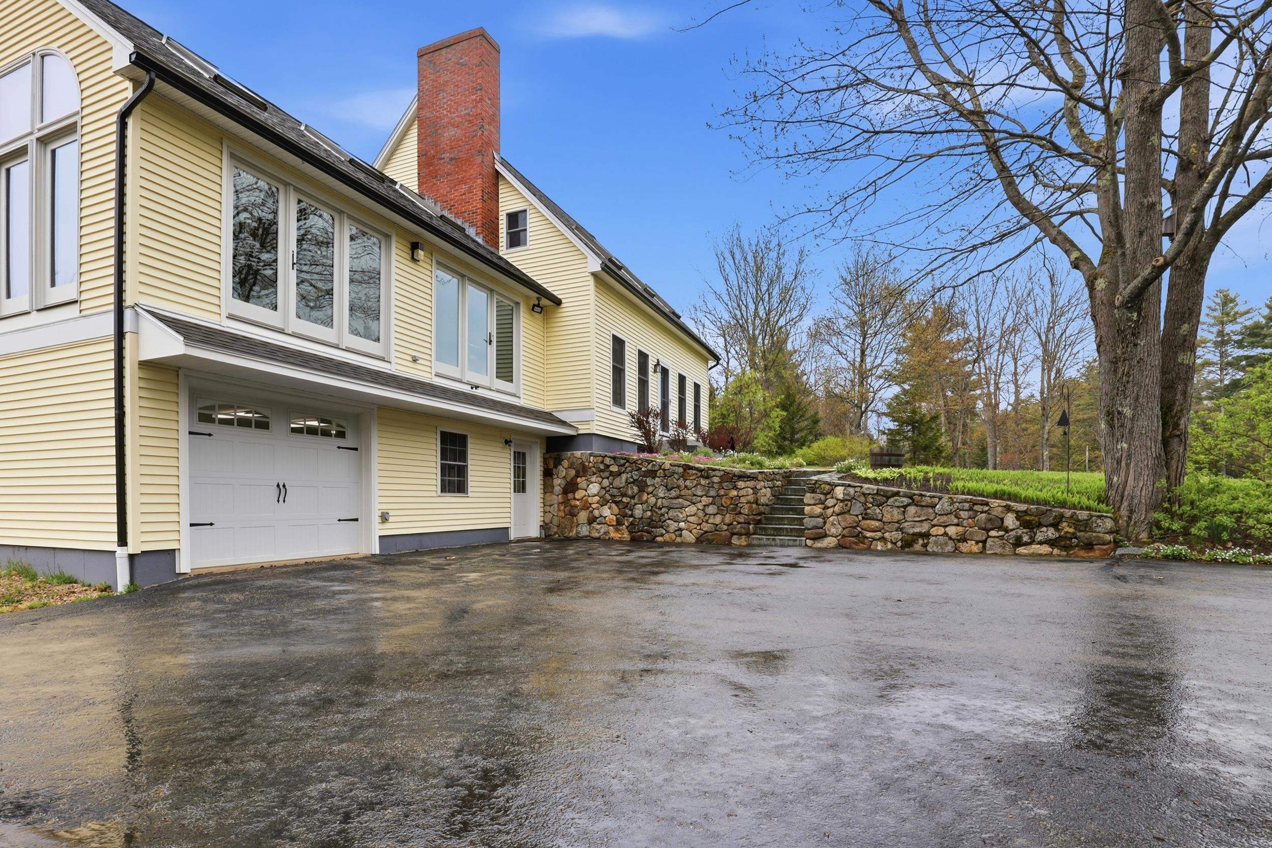 35 Turnpike Road
