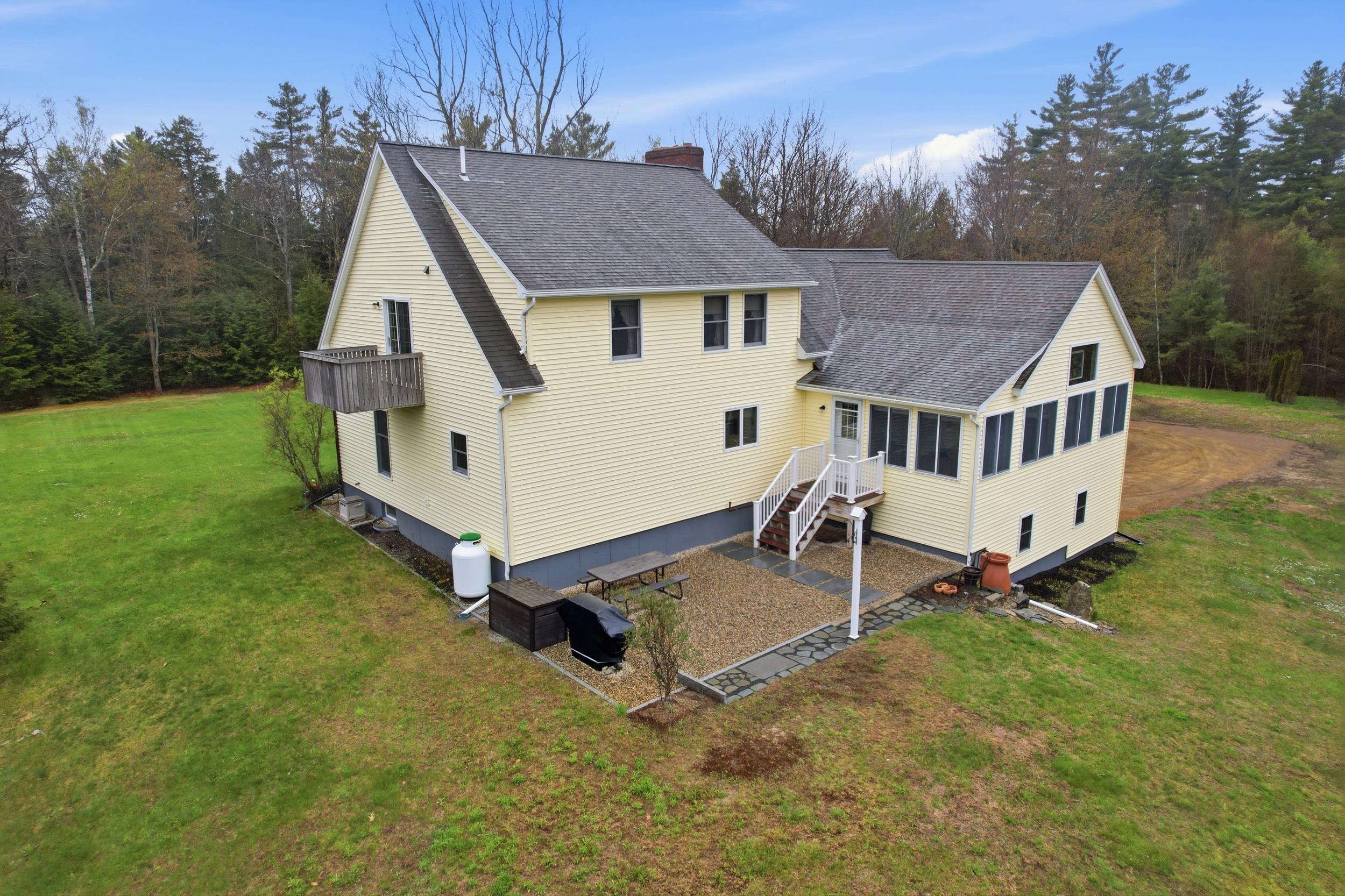 35 Turnpike Road