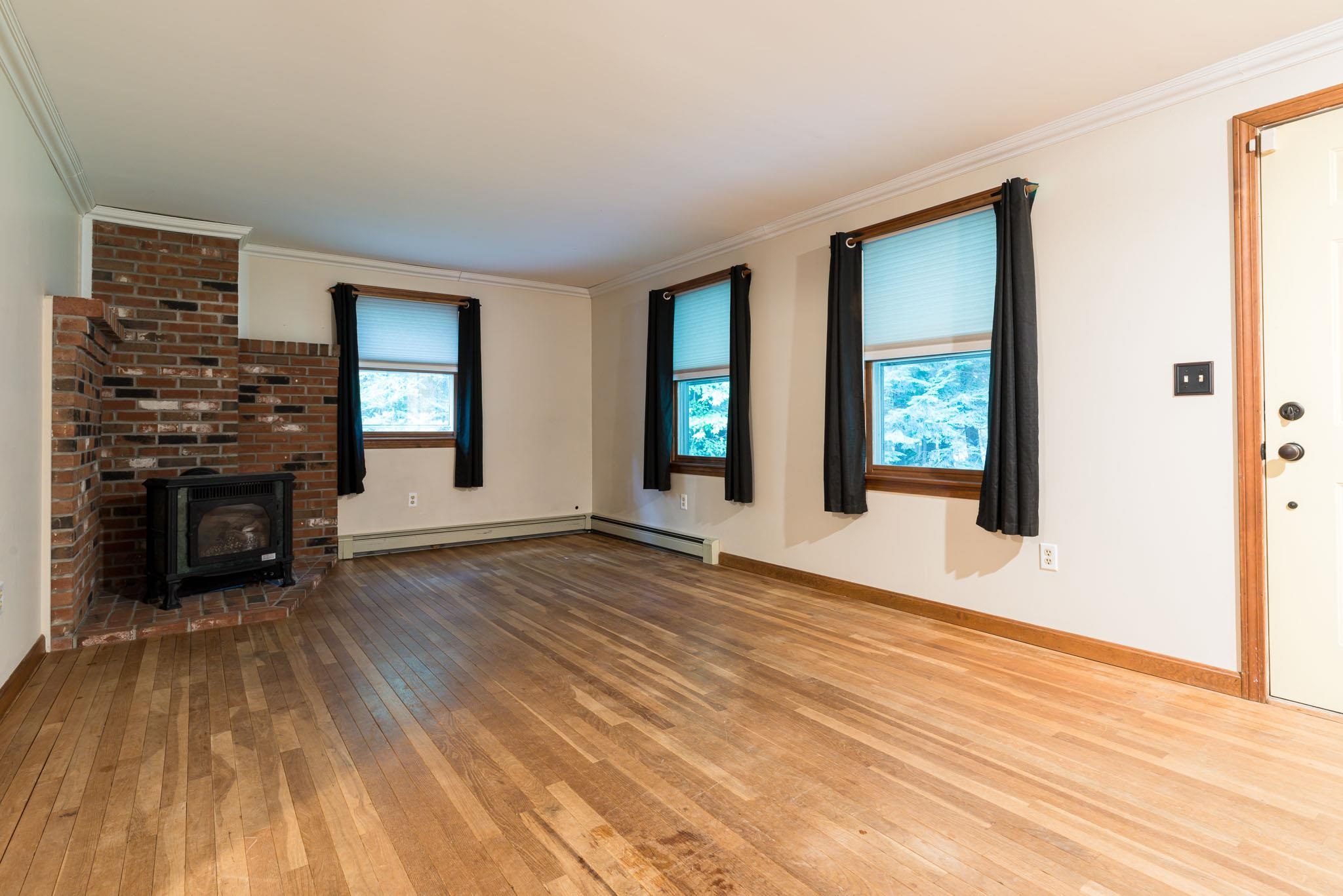 70 Old Jaffrey Road