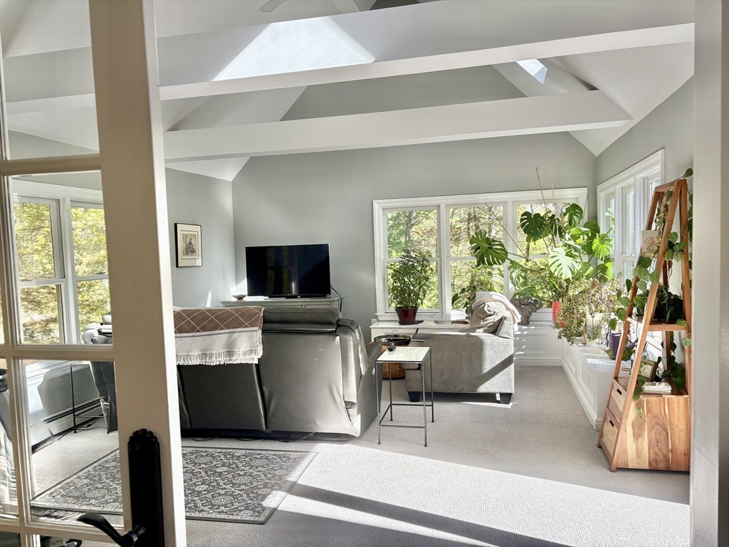 101 Russell Hill Road