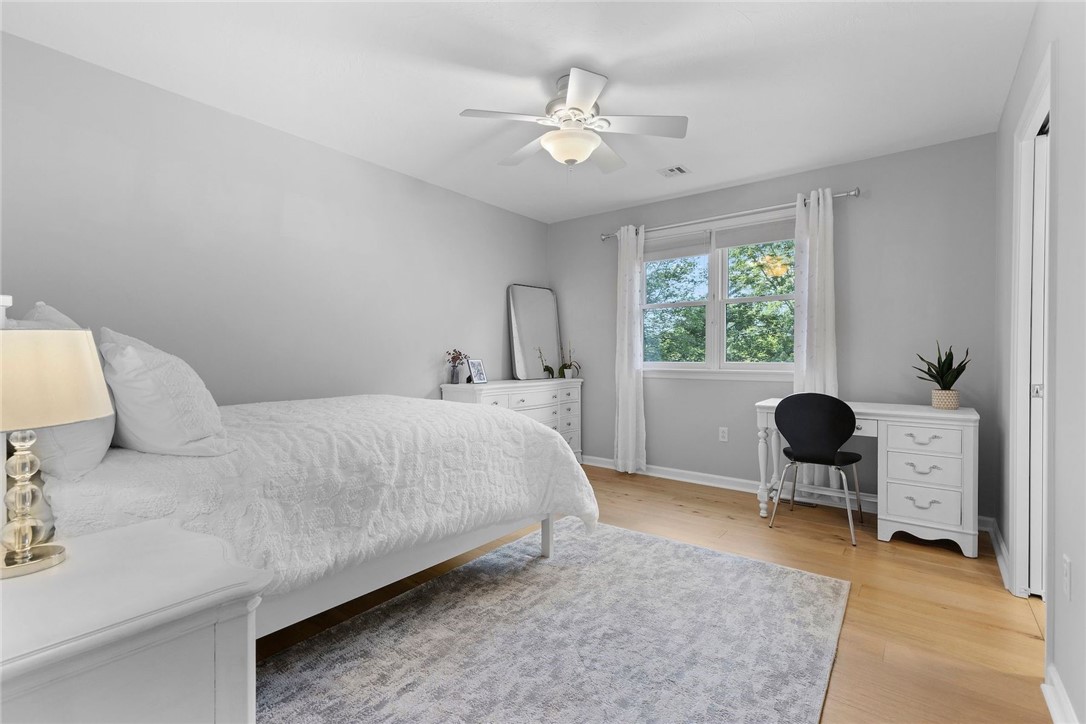 1815 Willow Oak Drive