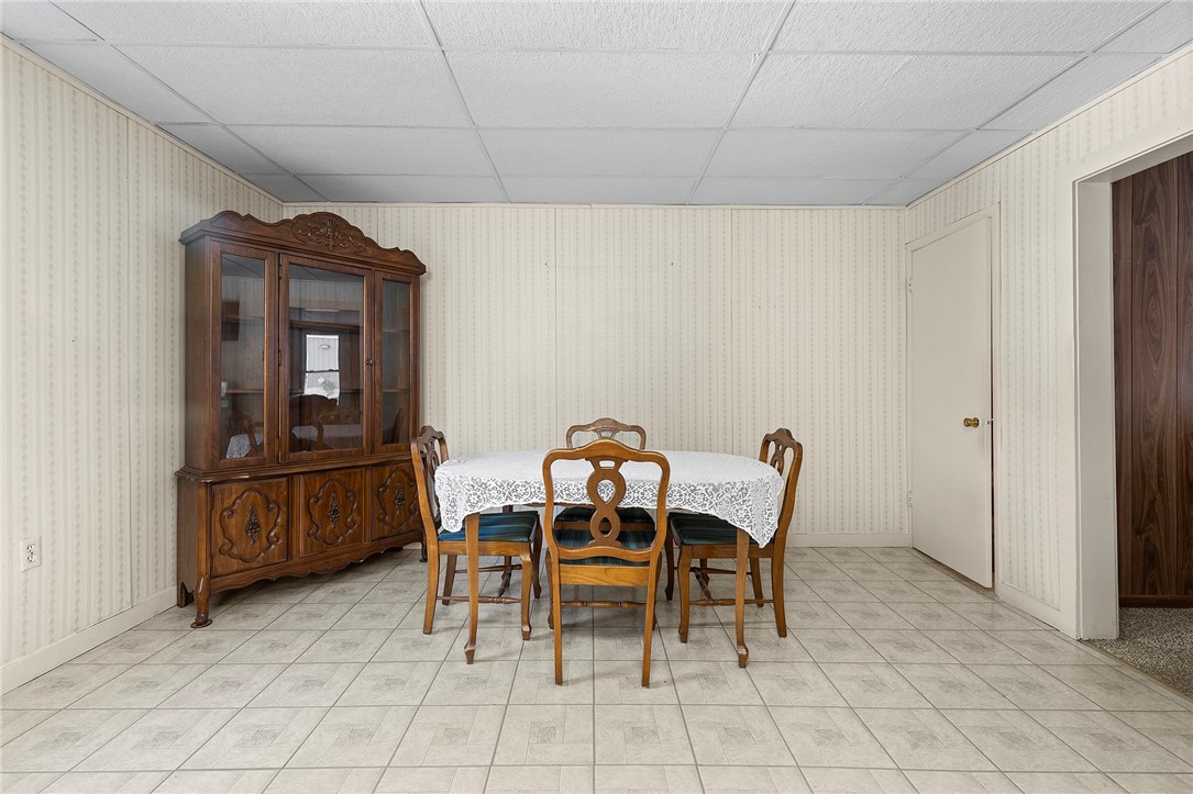 17 Ambridge Avenue