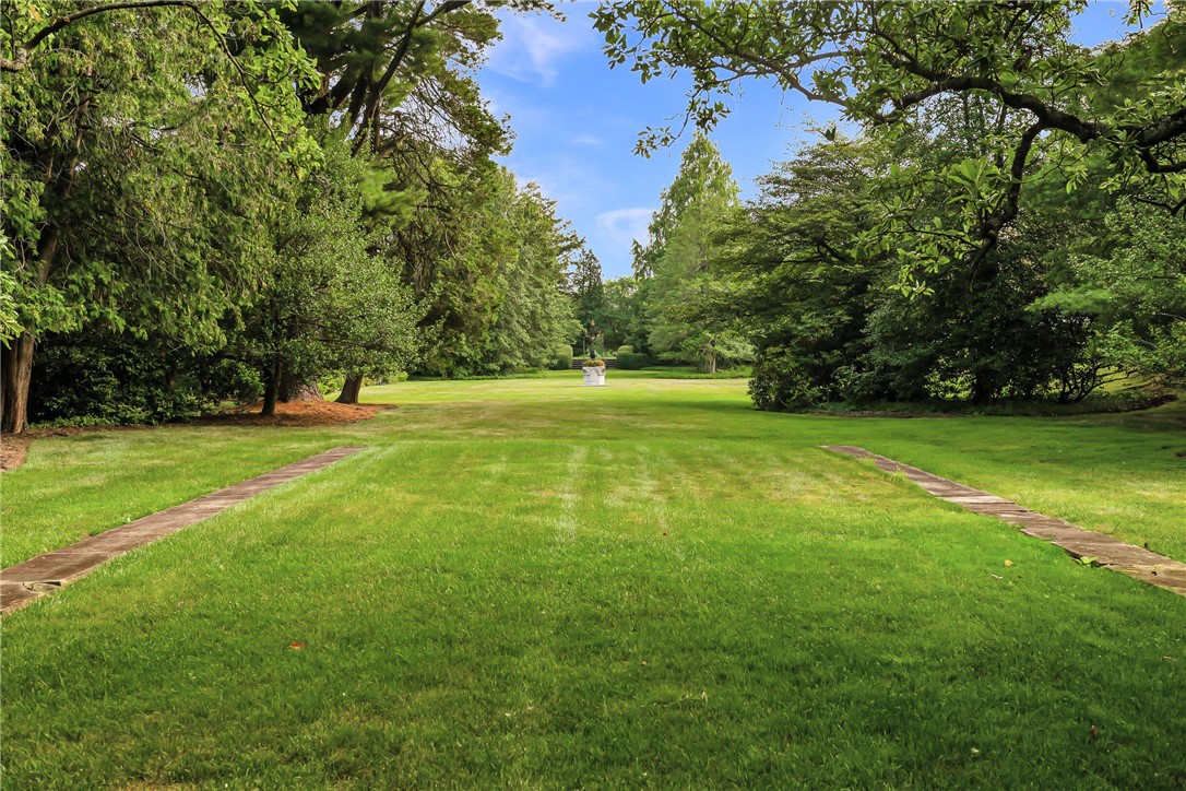 406 Hillside Drive