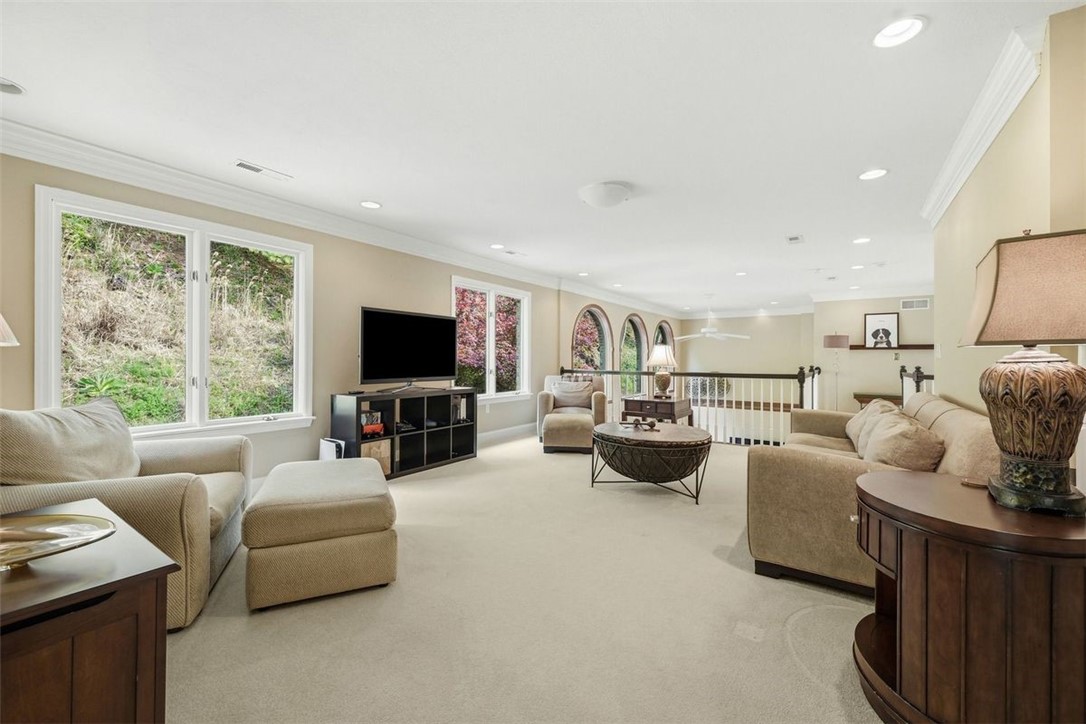 1560 Barrington Drive