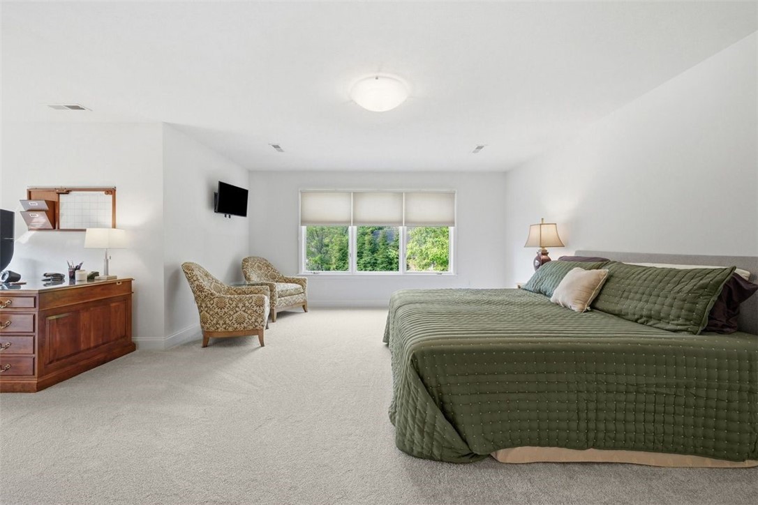 1560 Barrington Drive