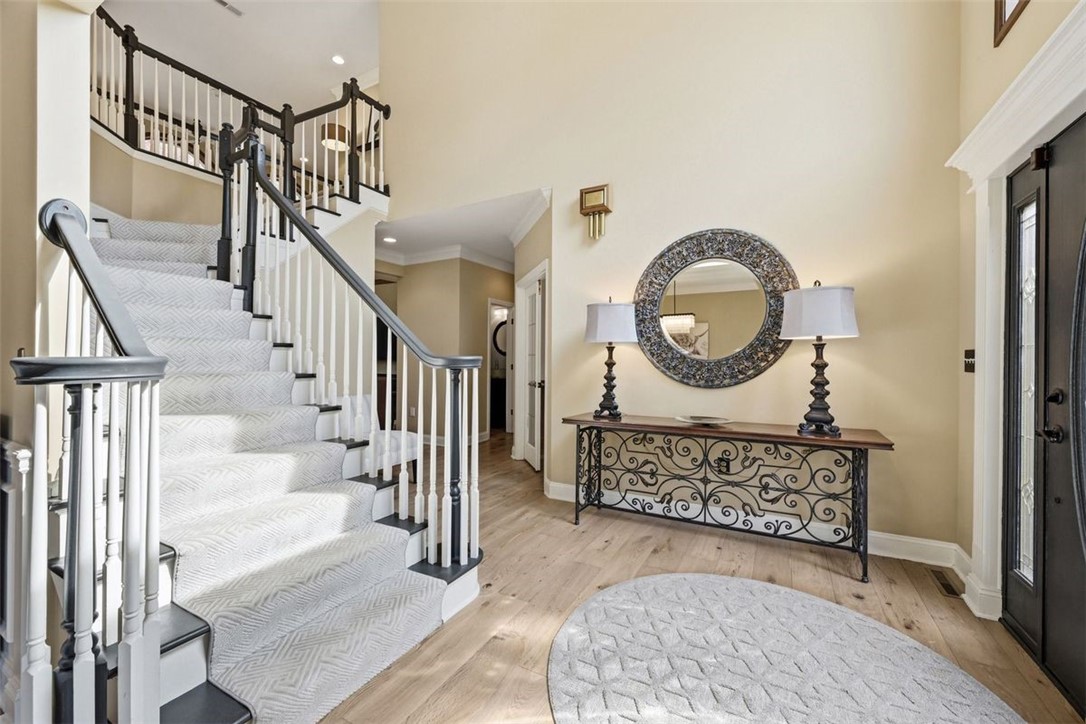 1560 Barrington Drive