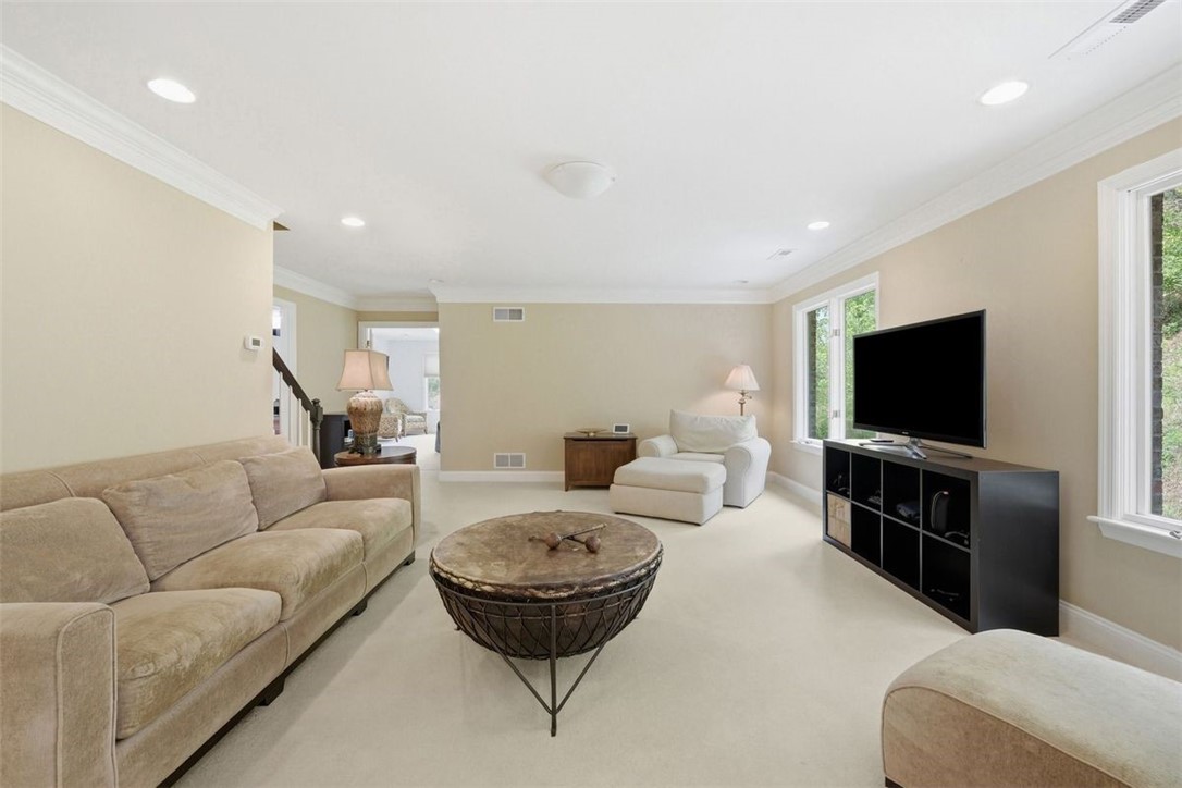 1560 Barrington Drive