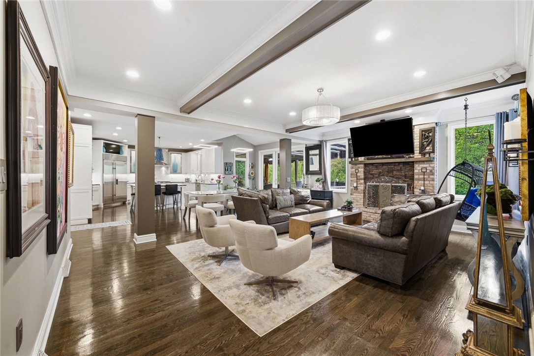1807 Willow Oak Dr