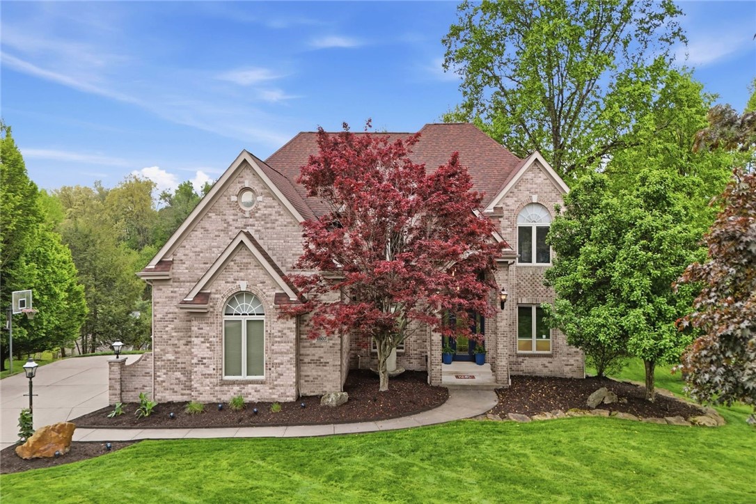 1807 Willow Oak Dr