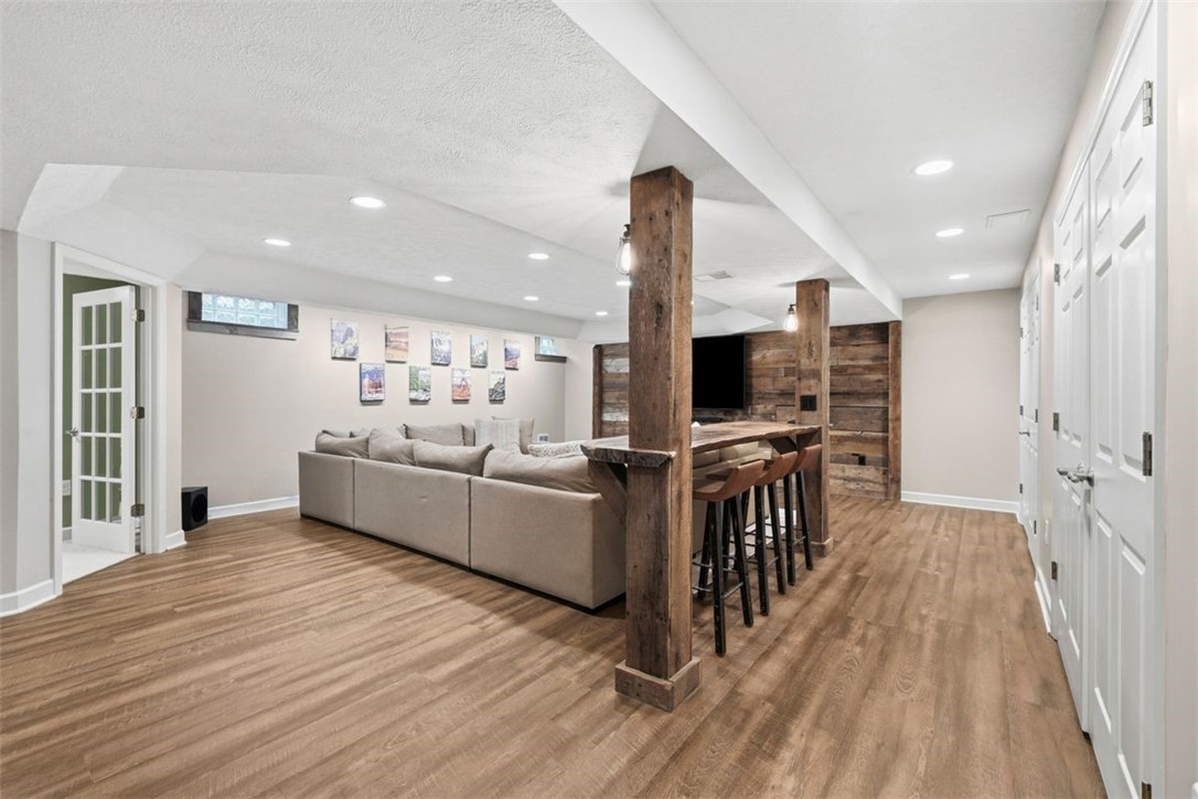600 Willet Drive