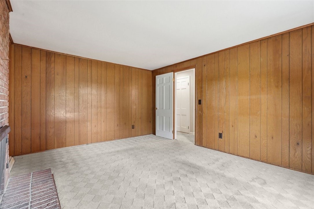 1534 King Charles Drive