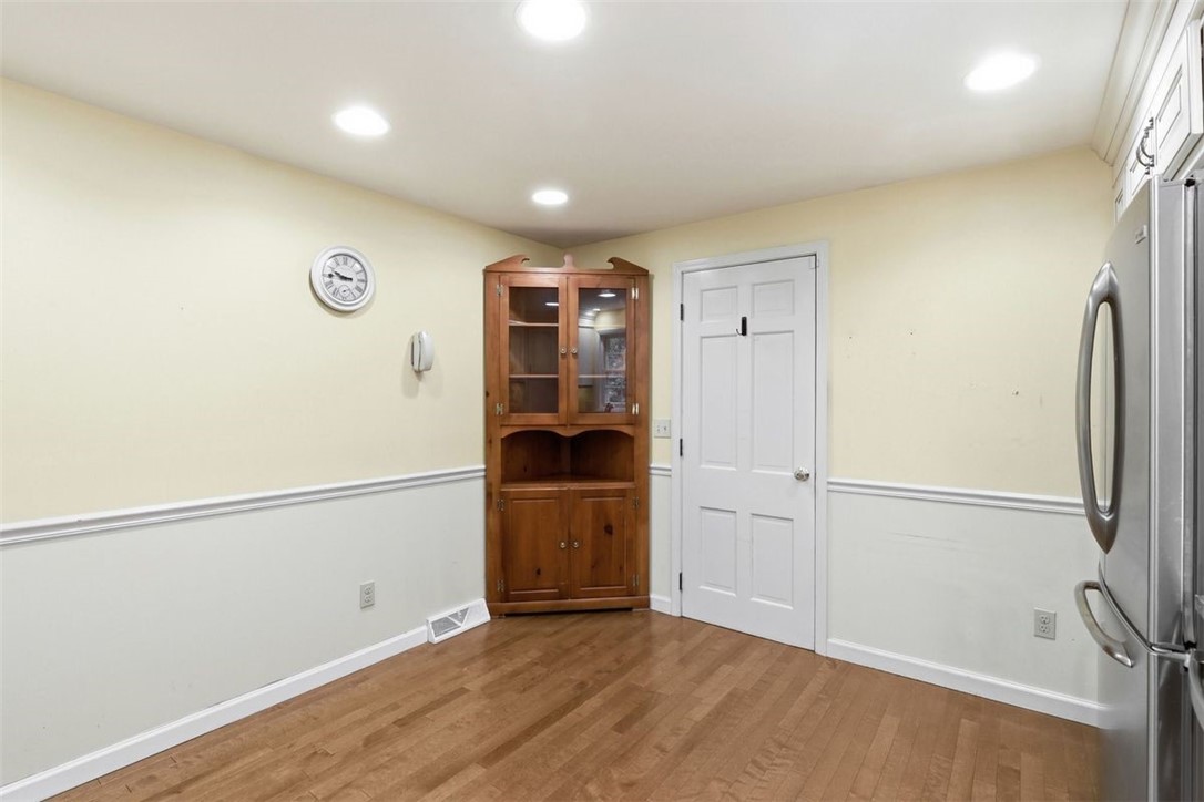 1534 King Charles Drive