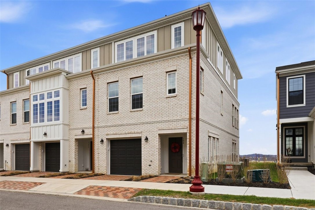104 Founders Street