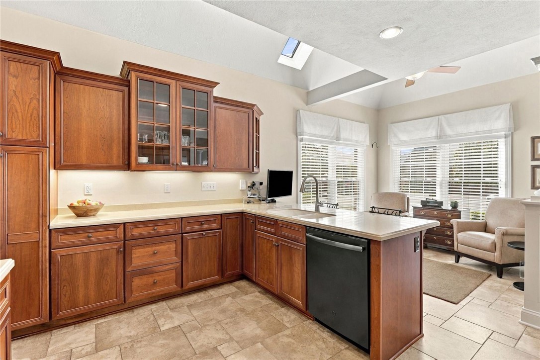 602 Applehill Court